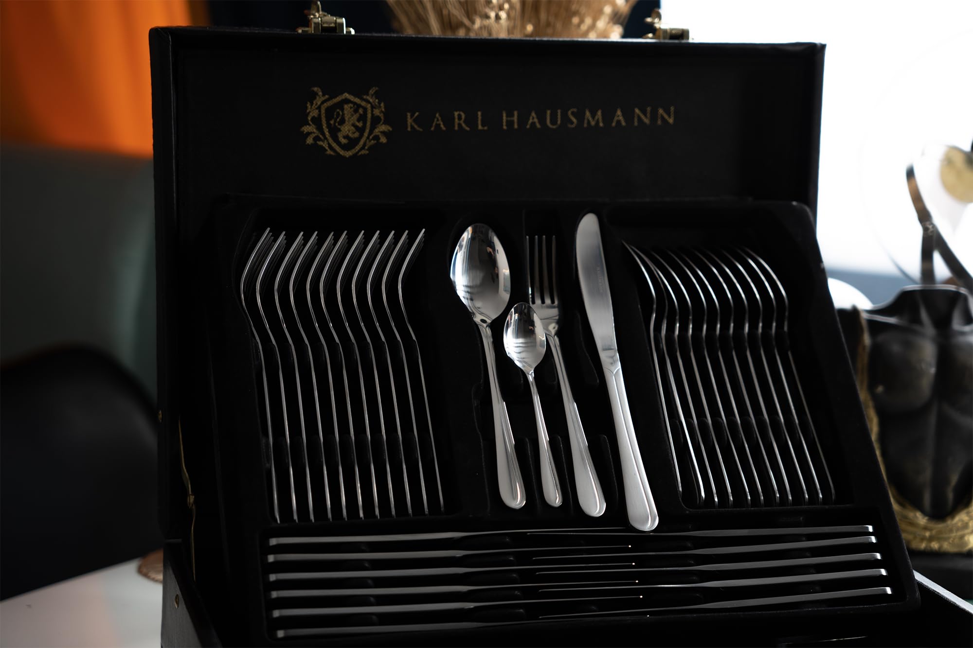 KARL HAUSMANN Set Posate 12 Persone, 72 Pezzi in Acciaio Inox 18/0 con Valigetta - Servizio Posate con Coltelli Forchette Cucchiai + Posate da Servizio, Lucido, Lavabili in Lavastovigli
