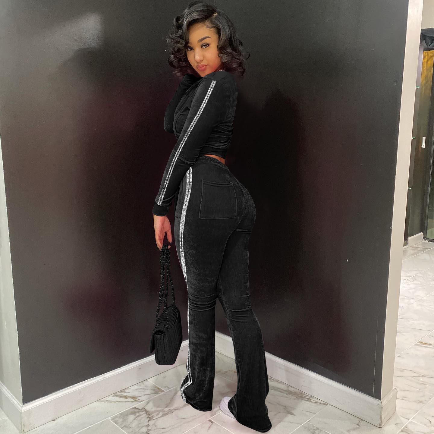 yidengymx Womens Velour Tracksuit Two Piece Outfits for Women Long Sleeve Hooded Zip Crop Tops Flared Pants Set - Image 4