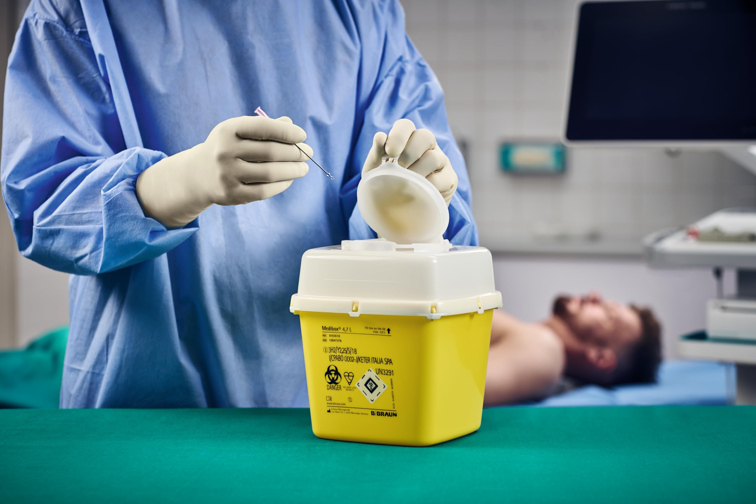 Contenitore per rifiuti da 2,4 litri oggetti appuntiti medico
