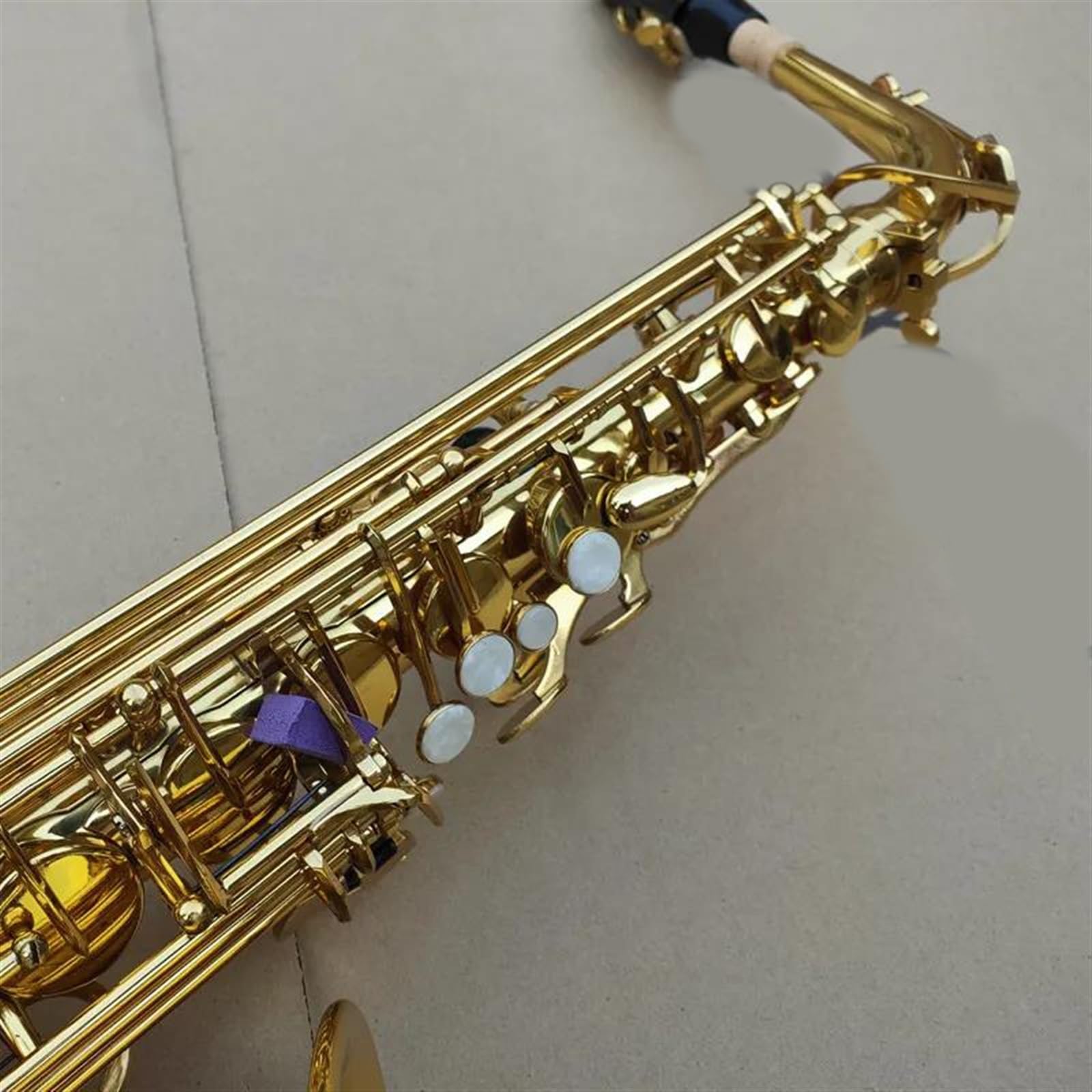 Saksofon Saksofon Altowy Eb Tune Instrument Muzyczny Z Mosiądzu Złoty Lakier Saksofonowy Z Ustnikiem W Obudowie (Color : Leather bag)