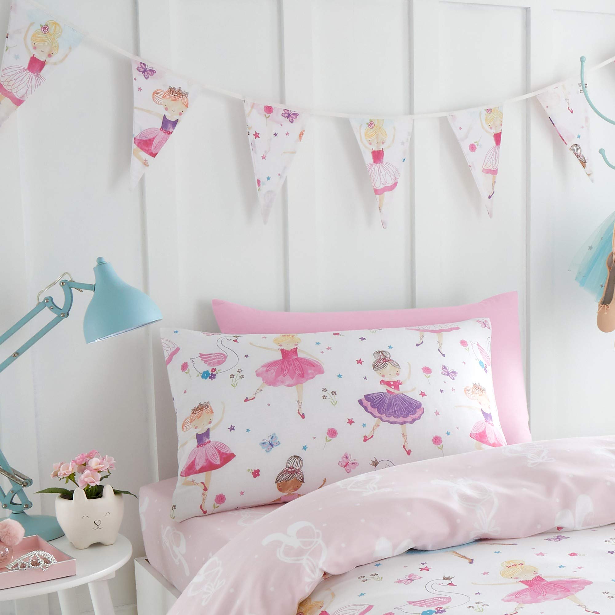 Happy Linen Company Girls Kids Prima Ballerina Ballet Dance Pink 3.1 Metre Double Sided Bedroom Bunting Banner Triangle Flags