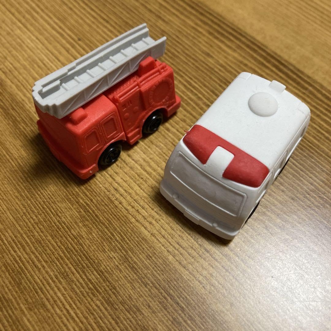 消防車 消しゴム iwakojapan_erbasb036