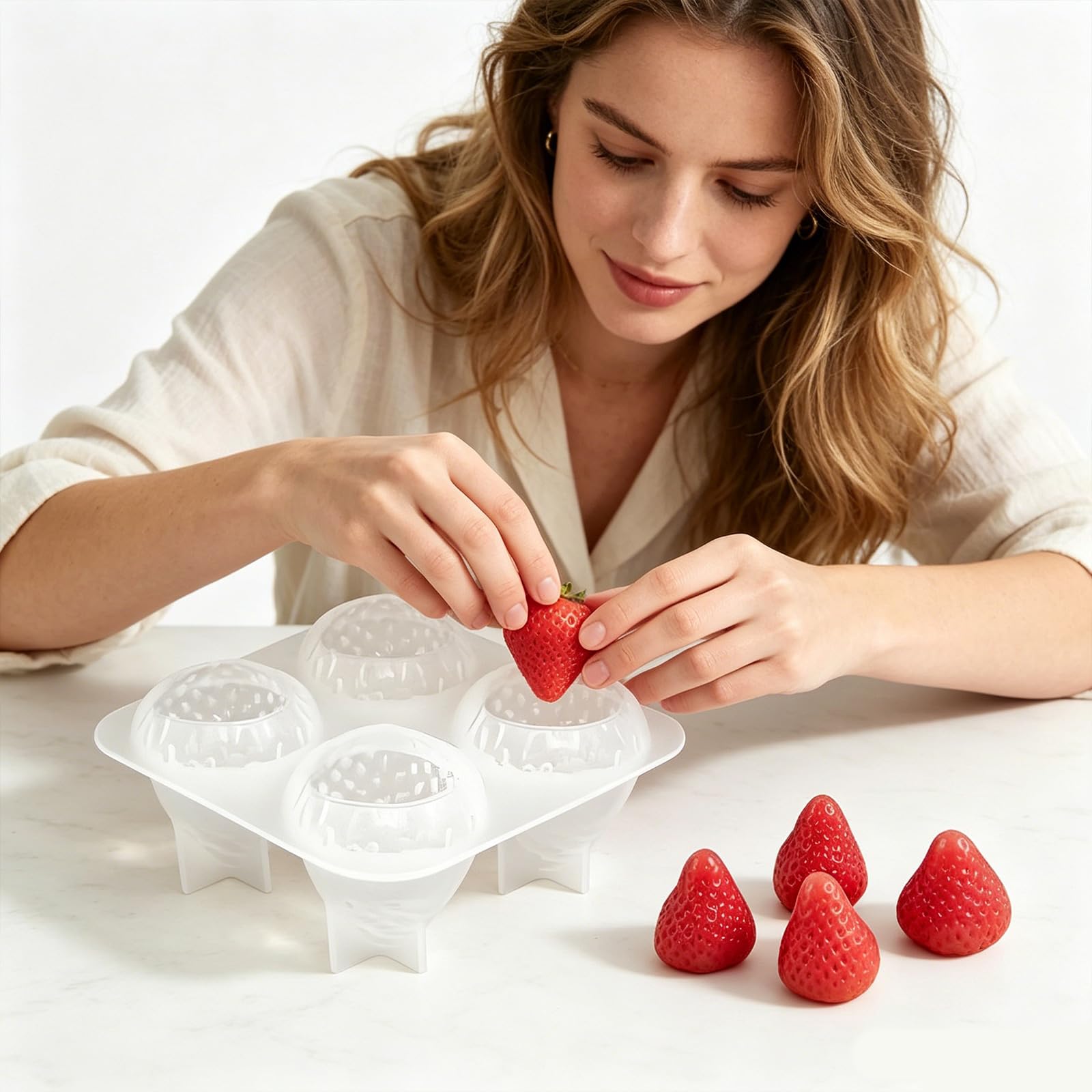 PANGBOER Juego de Manualidades con jabón en Forma de Flor de y Fresa con Molde de jabón de Silicona de Grado alimenticio para Regalo del día de la Madre Hecho a Mano decoración del hogar Molde Hecho