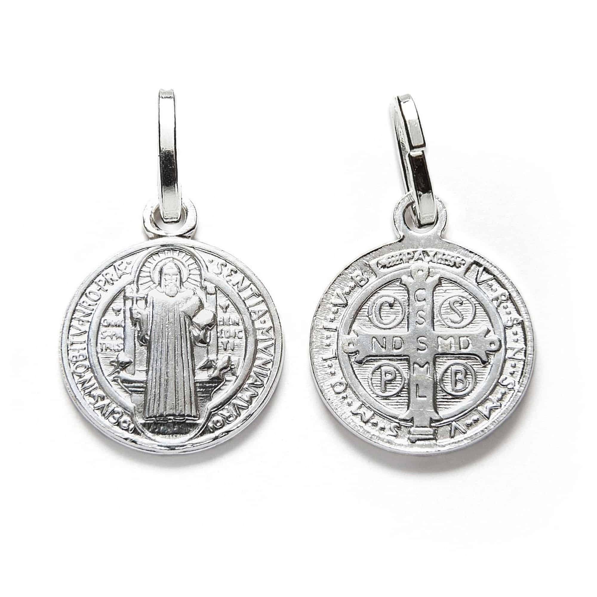 arana's - Medalla San Benito en Plata de ley 925 - Tamaño pequeño de 10mm diametro especial para colgante o pulsera hombre mujer y niños - Cruz San Benito amuleto de la suerte religioso