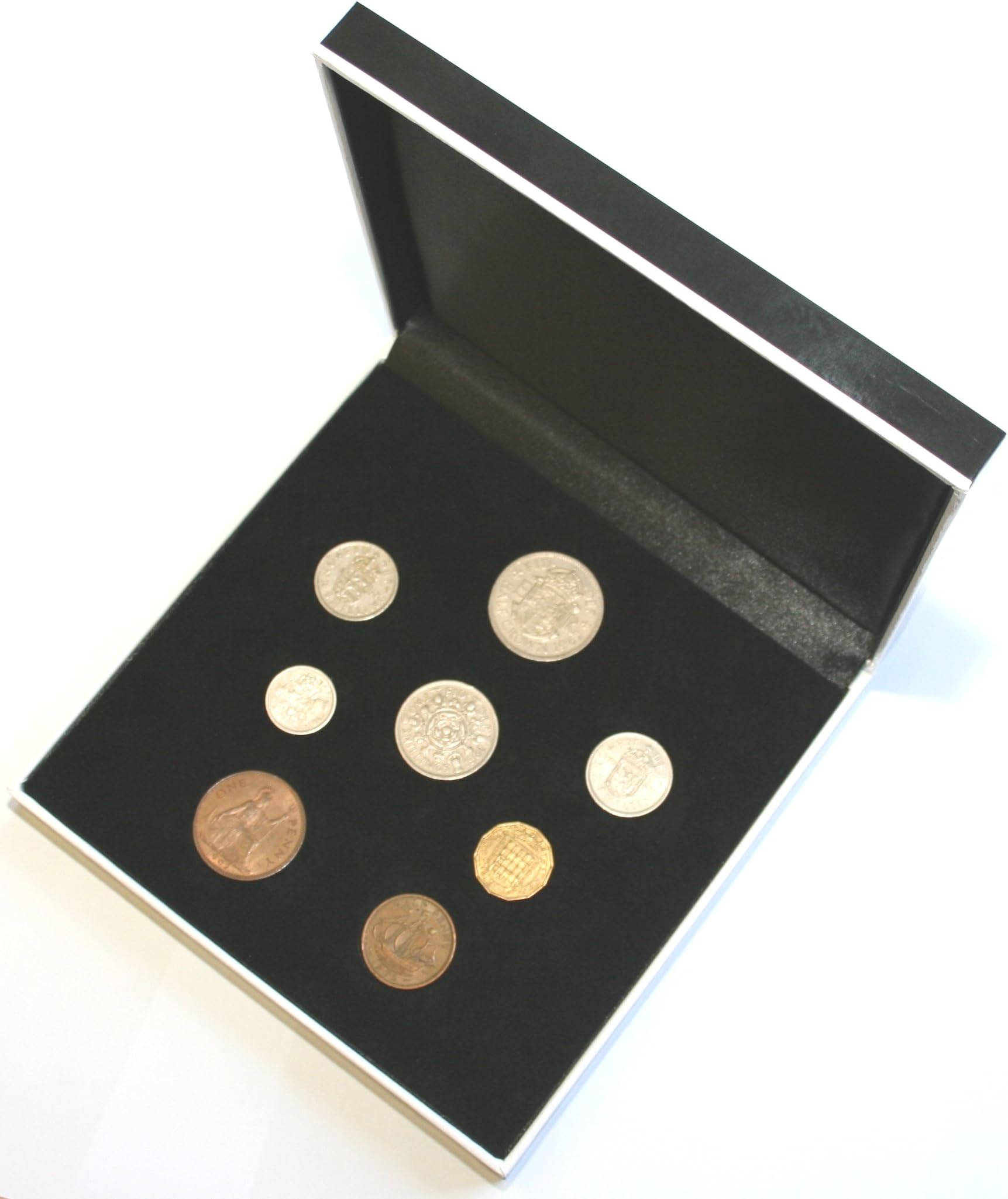 1962 Complete British Coin Year Set in a Specially Designed Quality Presentation Case (170mm x 170mm x 36mm) Contains Every Coin Issued In 1962 All Professionally Graded Very Fine or Better Condition
