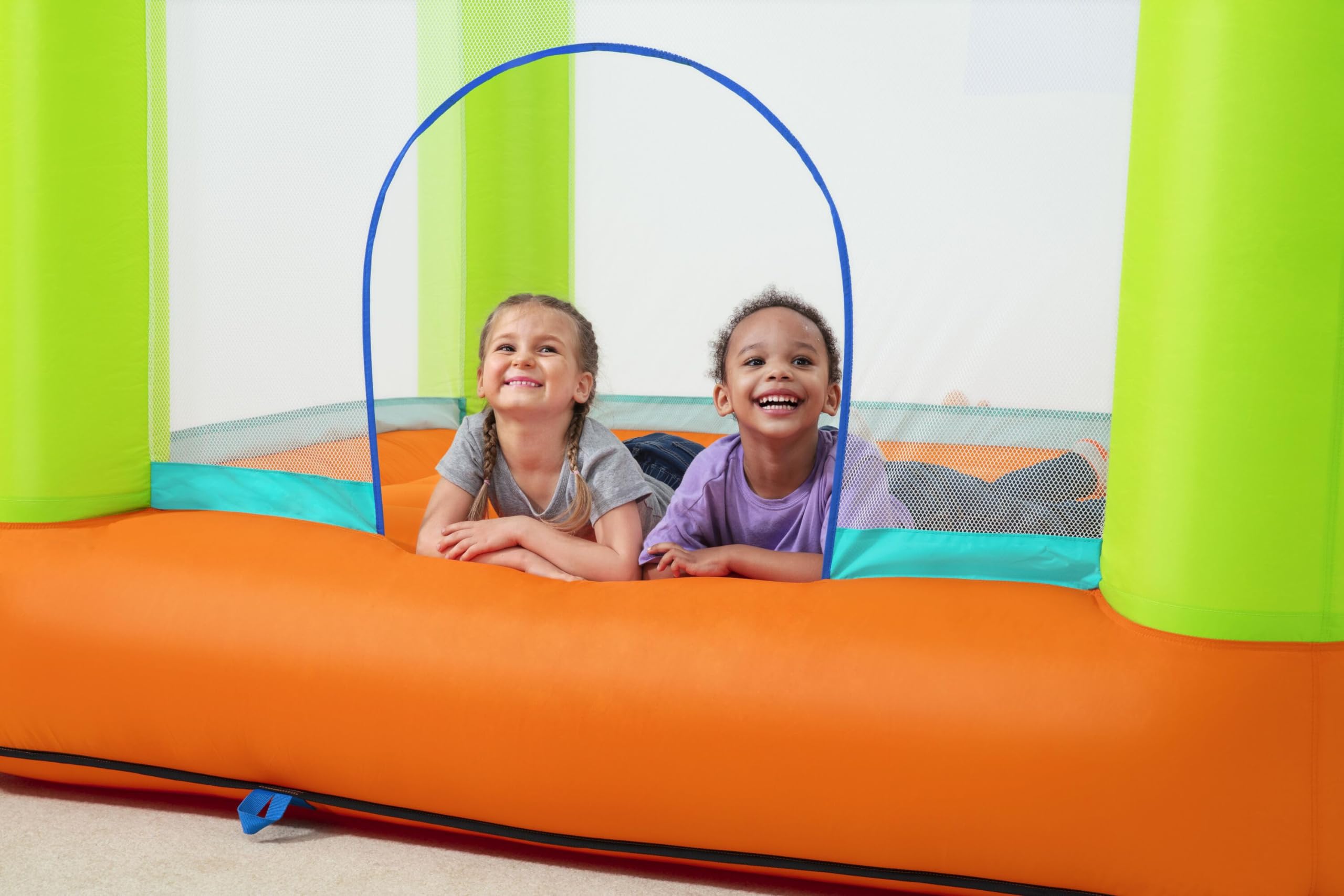 BESTWAY - Plac zabaw z trampoliną - Gra na świeżym powietrzu - 53394 - Pomarańczowy - Skacz i fruwaj - Plastik - 194 cm x 175 cm - Dla dzieci - Gra nadmuchiwana - Od 3 lat