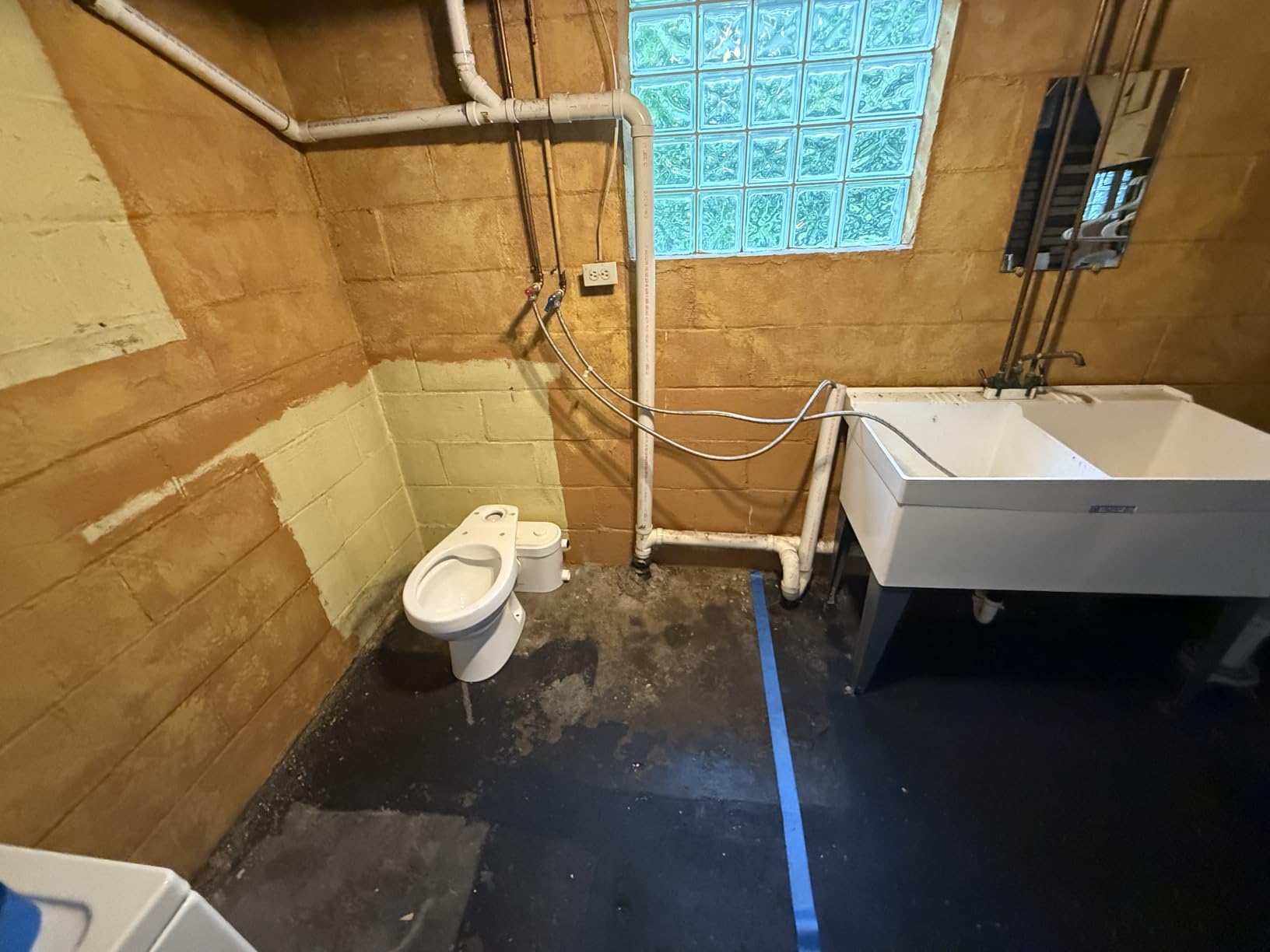 Image #2 from Thomas Lawson