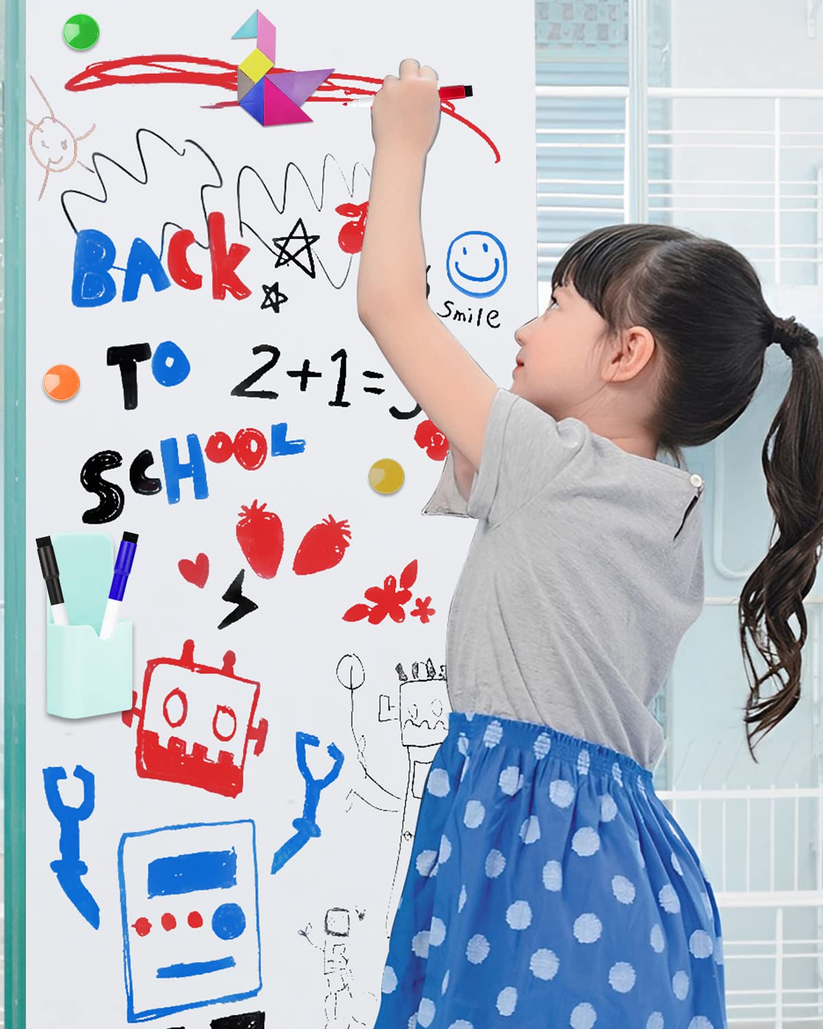 Tableau Blanc Magnetique, 45×100cm Adhesif Effacable Autocollant, Inclut 3 Feutres Effacables, 6 Aimants, Porte Crayon Magnétique, Tissu et Puzzles