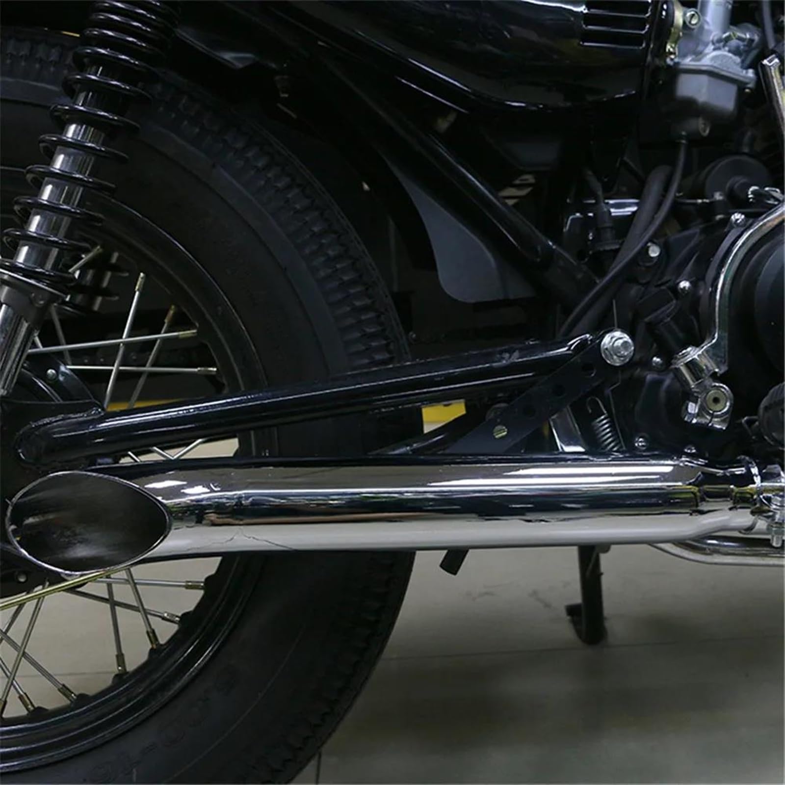 Universale Cromato Per Moto Cafe Racer Tubo Di Scarico Marmitta Coda Silenziatore Per Harley Bobber