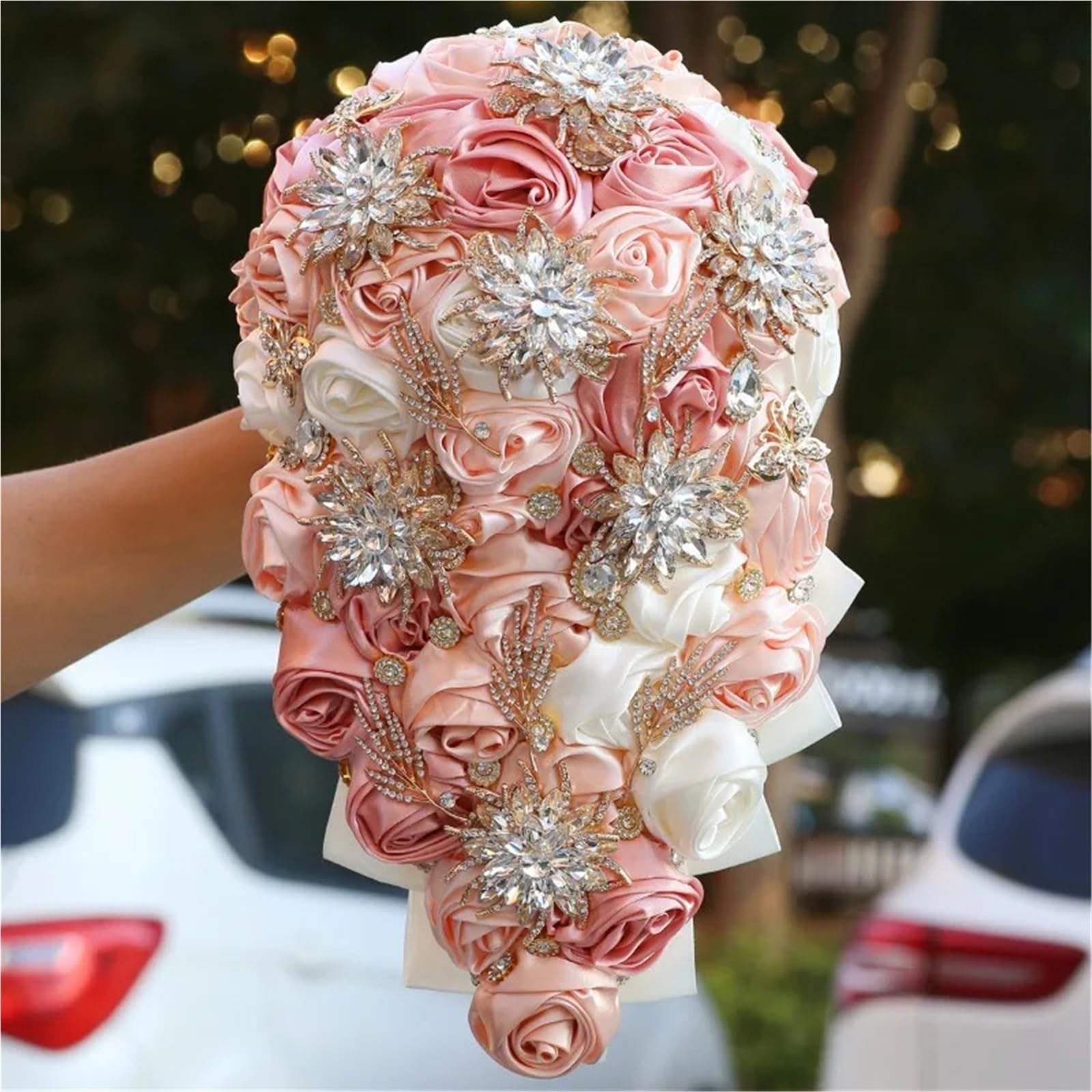 Bouquet da sposa in strass satinato