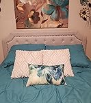 Review Image by AynStein AynStein