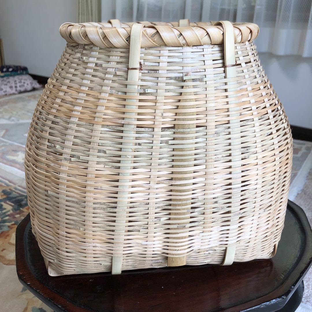 Amazon.co.jp: 竹籠 岩手の真竹細工 鳥越の竹細工 高さ28cm 伝統