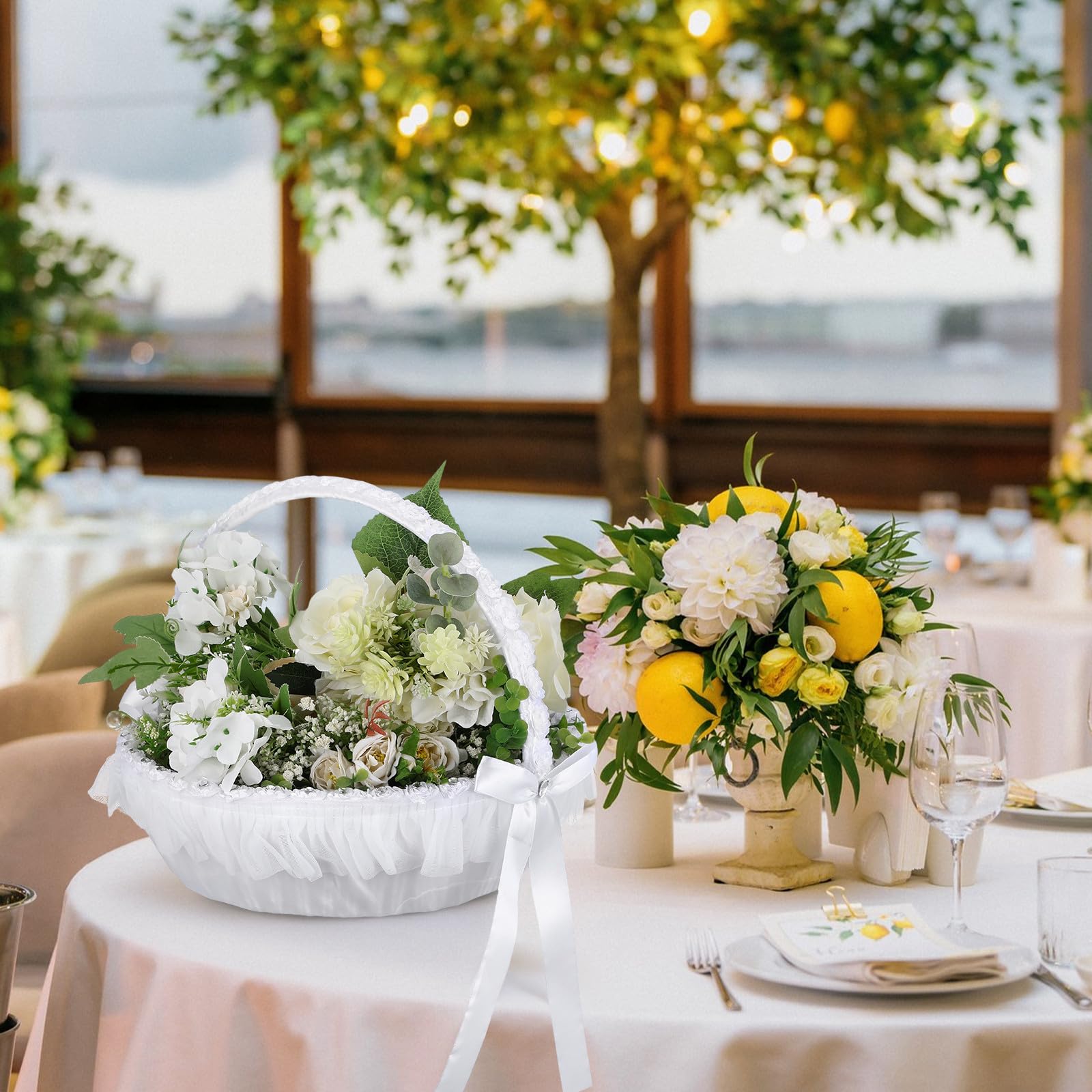 Hochzeitsblumenkorb Leicht zu Tragen und aus Polyester und Spitze Weißer Eleganter Wiederverwendbar mit Funkelnden Strasssteinen für Hochzeitszeremonien