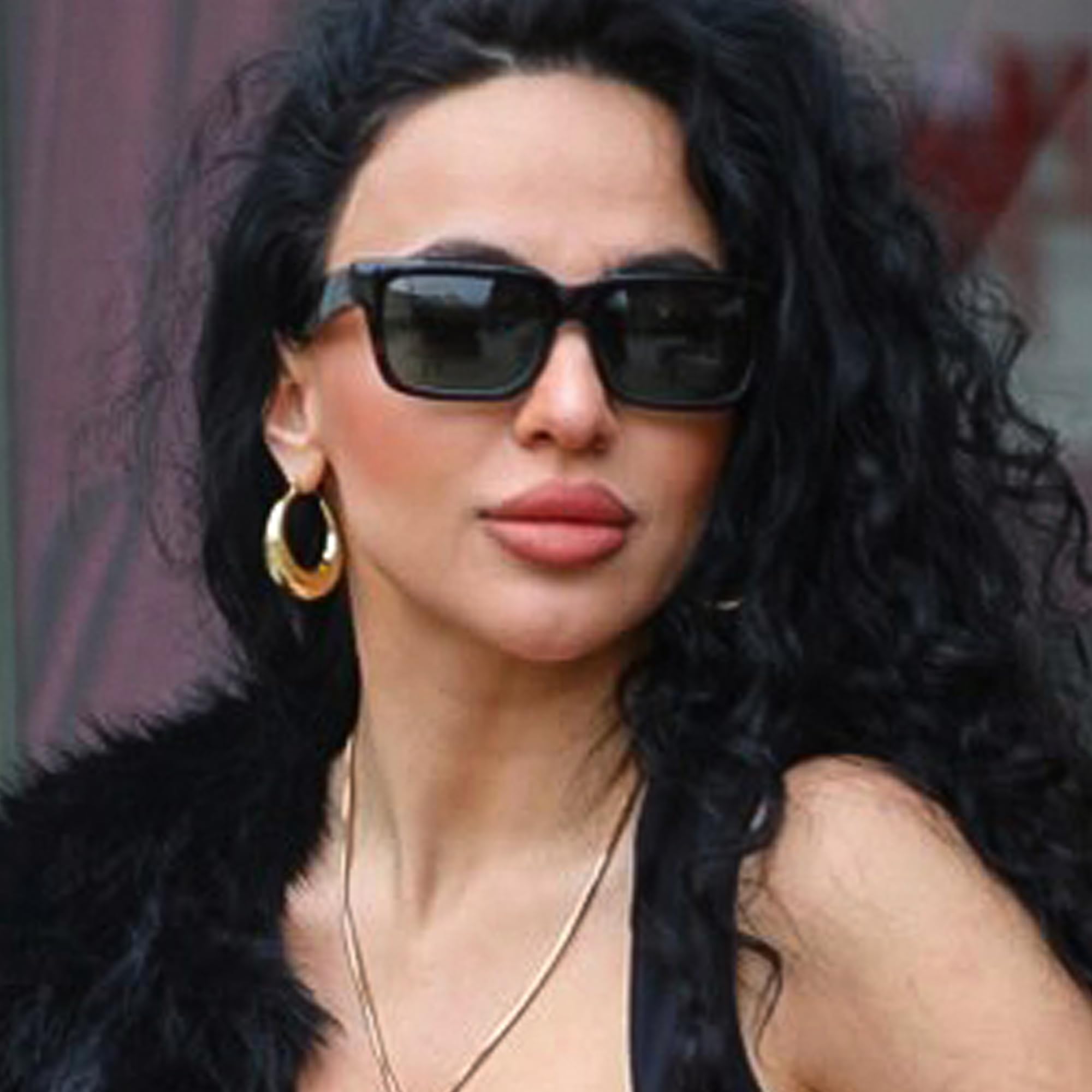 Gafas de sol rectangulares para hombres y mujeres, polarizadas, protección UV400, clásicas, modernas, para conducir, gafas de sol, C01 Marco Negro Lente Negro 2