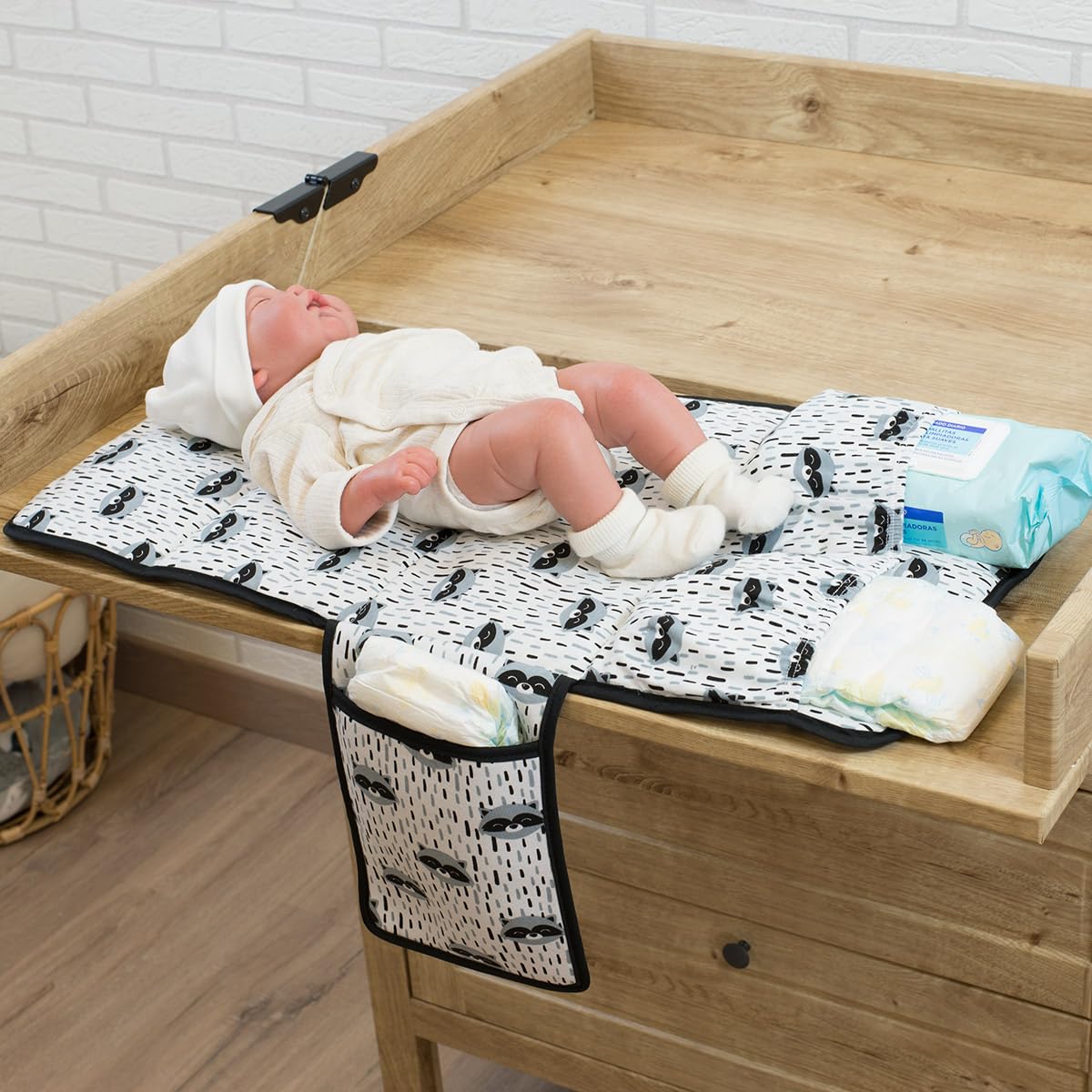 JYOKO KIDS Tragbare Wickelunterlage, wasserdicht, faltbar, gepolstert (Raccoon)