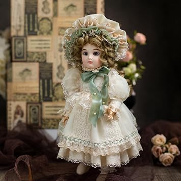 16-Inch BJD Vinyl Bisque Doll, Scale Poseable Vintage Court Doll with Victorian Dress, Collectible Doll with Gift Box for Display, Decoration, Birthday Gift Name Porcelosia Green
