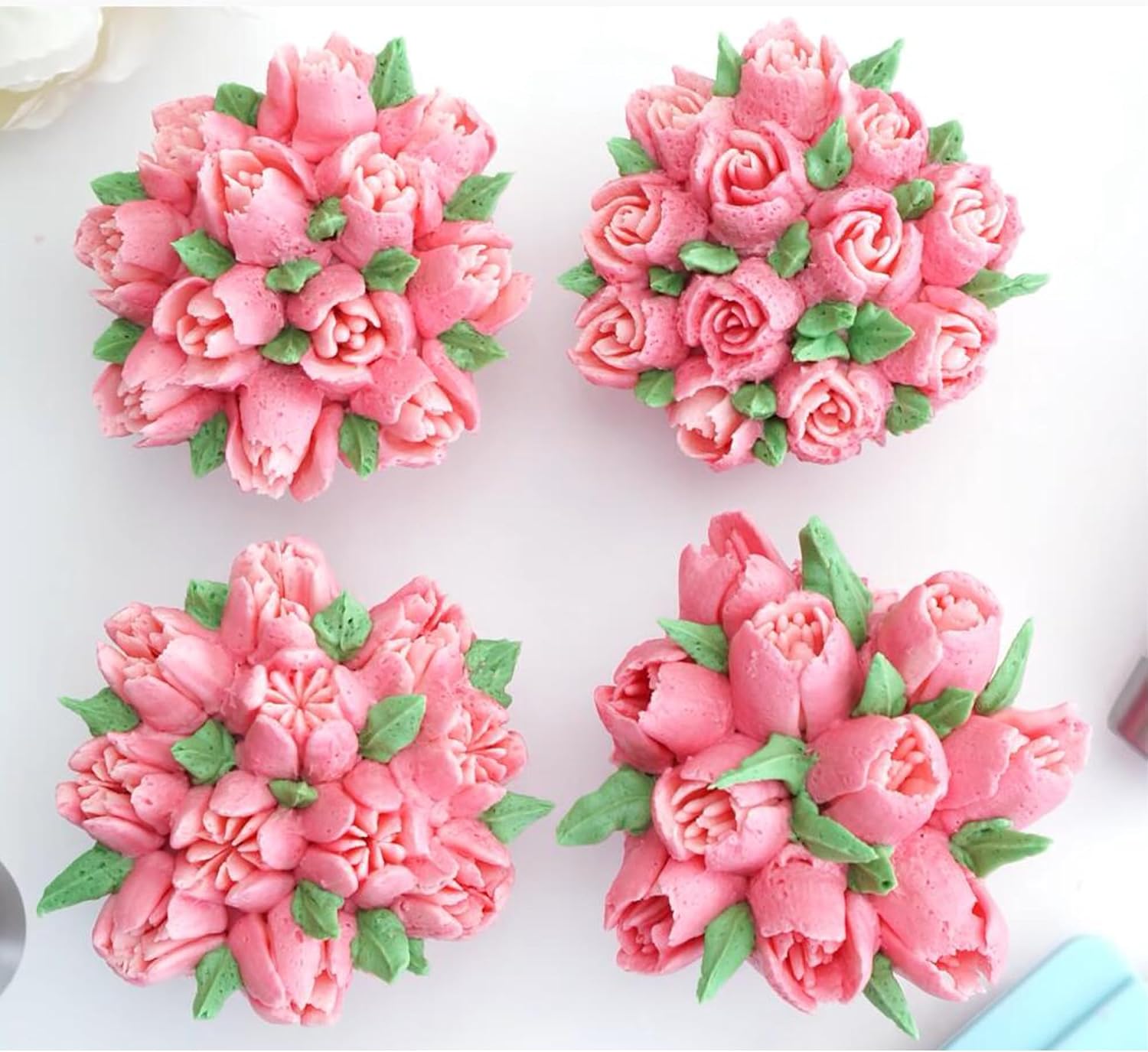 27 Pieces Small Stainless Steel Russian Flower Icing Tips Kit
