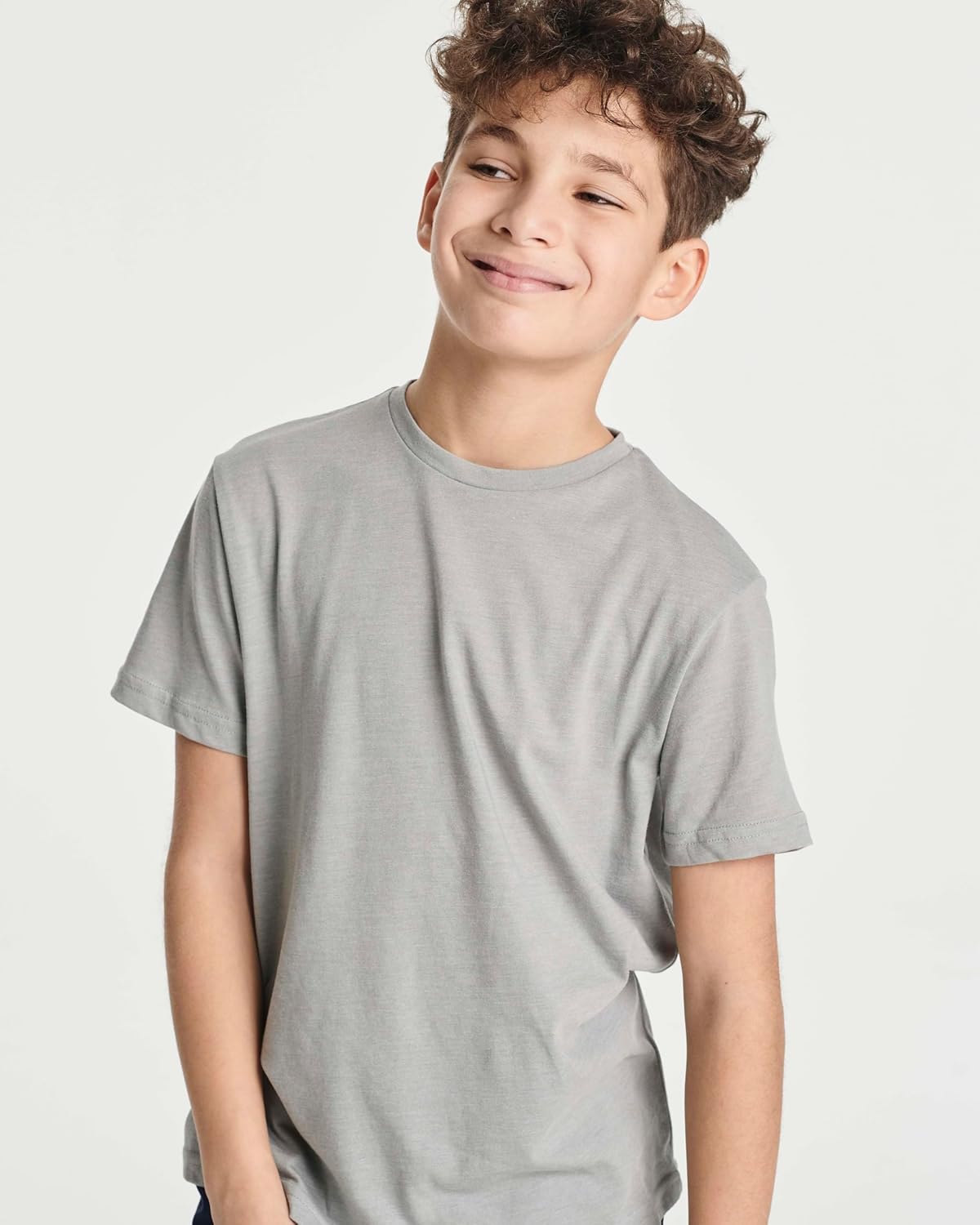 Real Essentials 5 Pack: Boys T-Shirts – Soft Cotton Boys Shirts – Plain Short Sleeve Tops for Kids (Ages 4-18) - Image 4