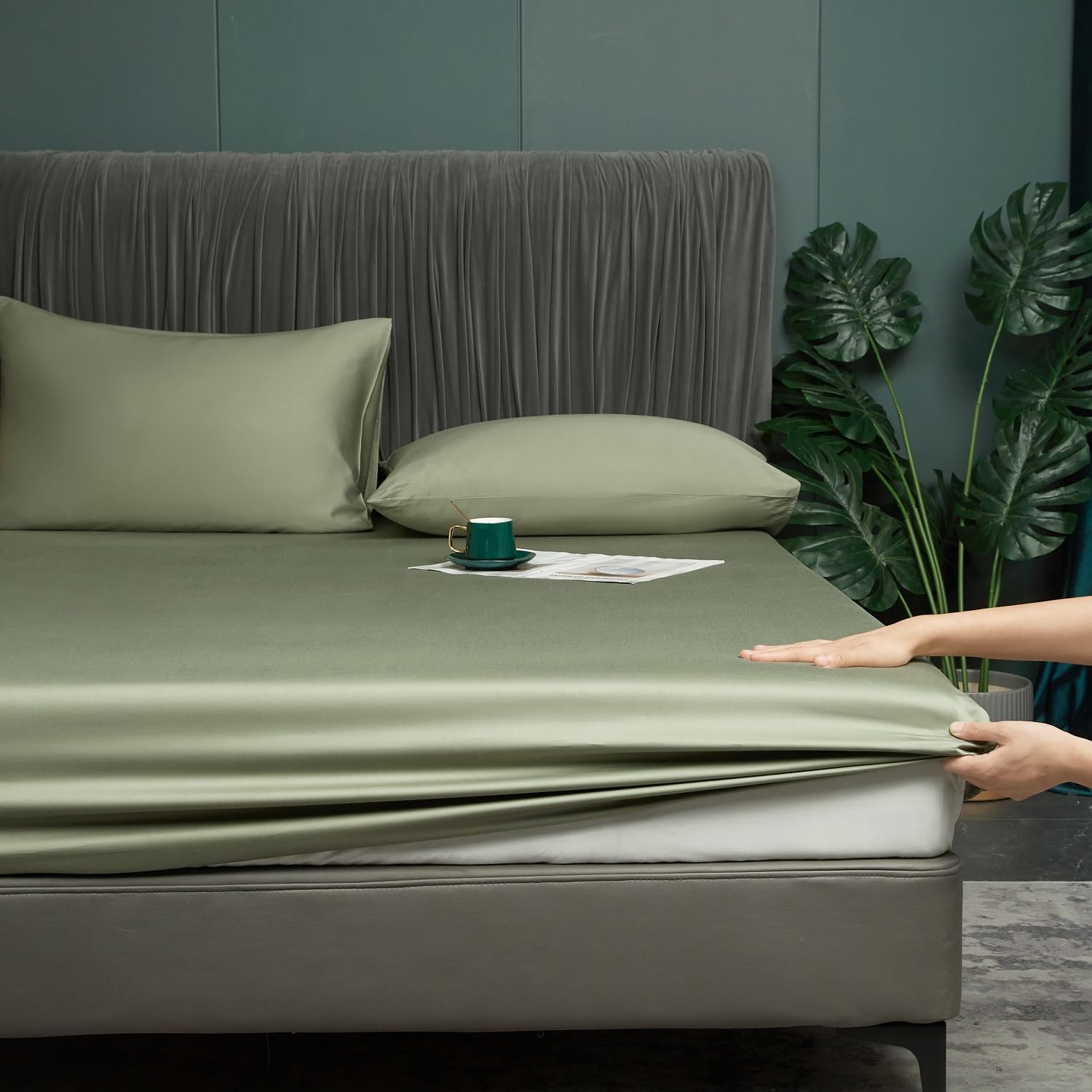 Luofanfei Sábana bajera ajustable de bambú, 160 x 200 cm, color verde | Sábana bajera para cama con somier, de fibra de bambú, brillante, para colchones altos de hasta 25-30 cm