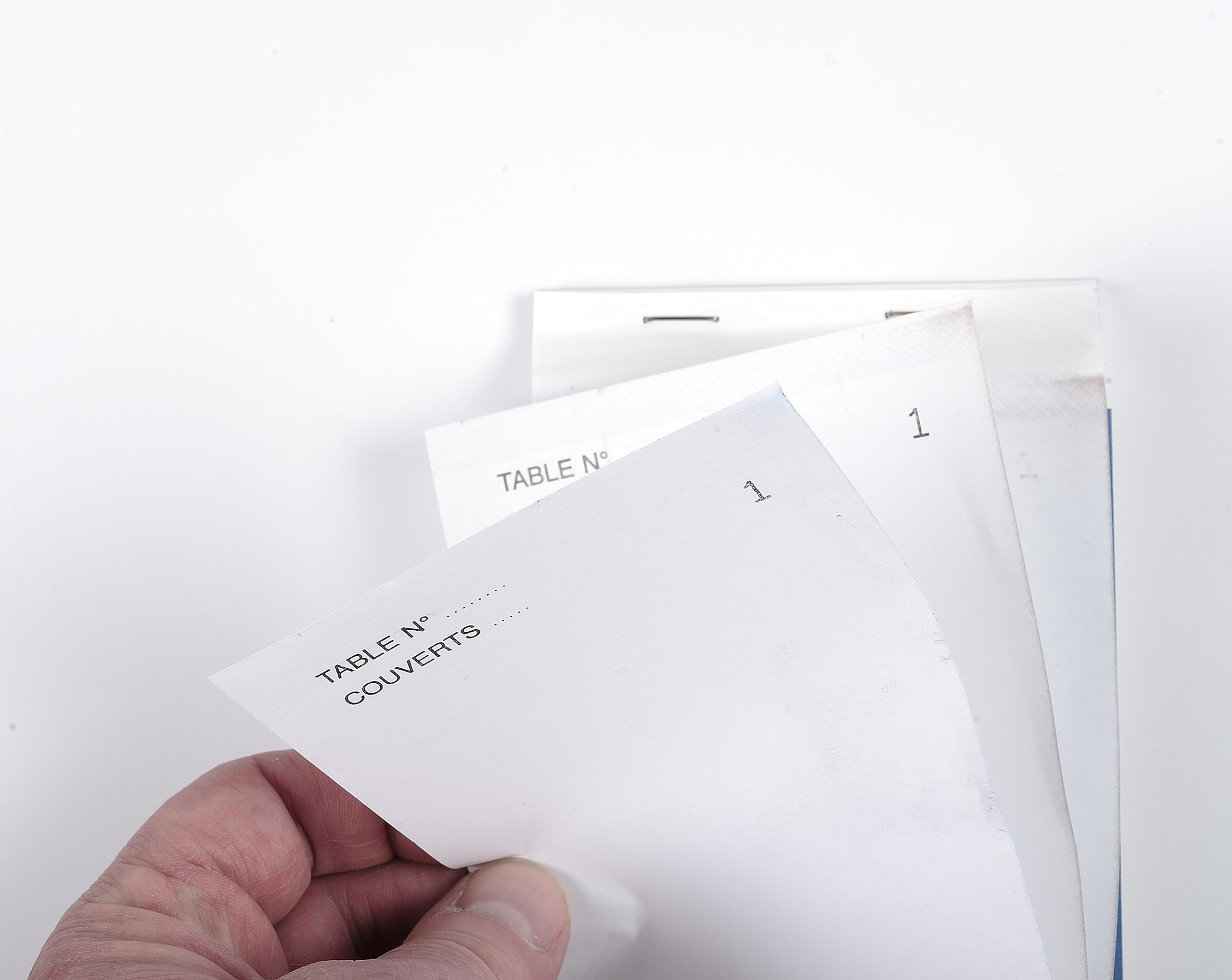 Exacompta - Réf. 96204E - Carton de 50 blocs Maître d'Hôtel - Carnet de commande pour restaurants - 50 feuillets blancs autocopiants en 3 exemplaires numérotés - Format vertical 9,6 x 17 cm