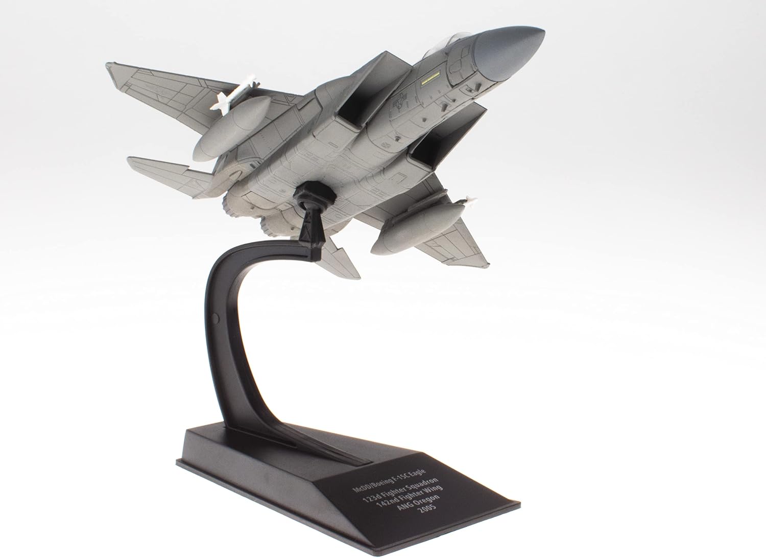 - 1/100 military fighter aircraft compatible with McDonnel Douglas and F-15C Eagle Oregon 2005 - CP09
