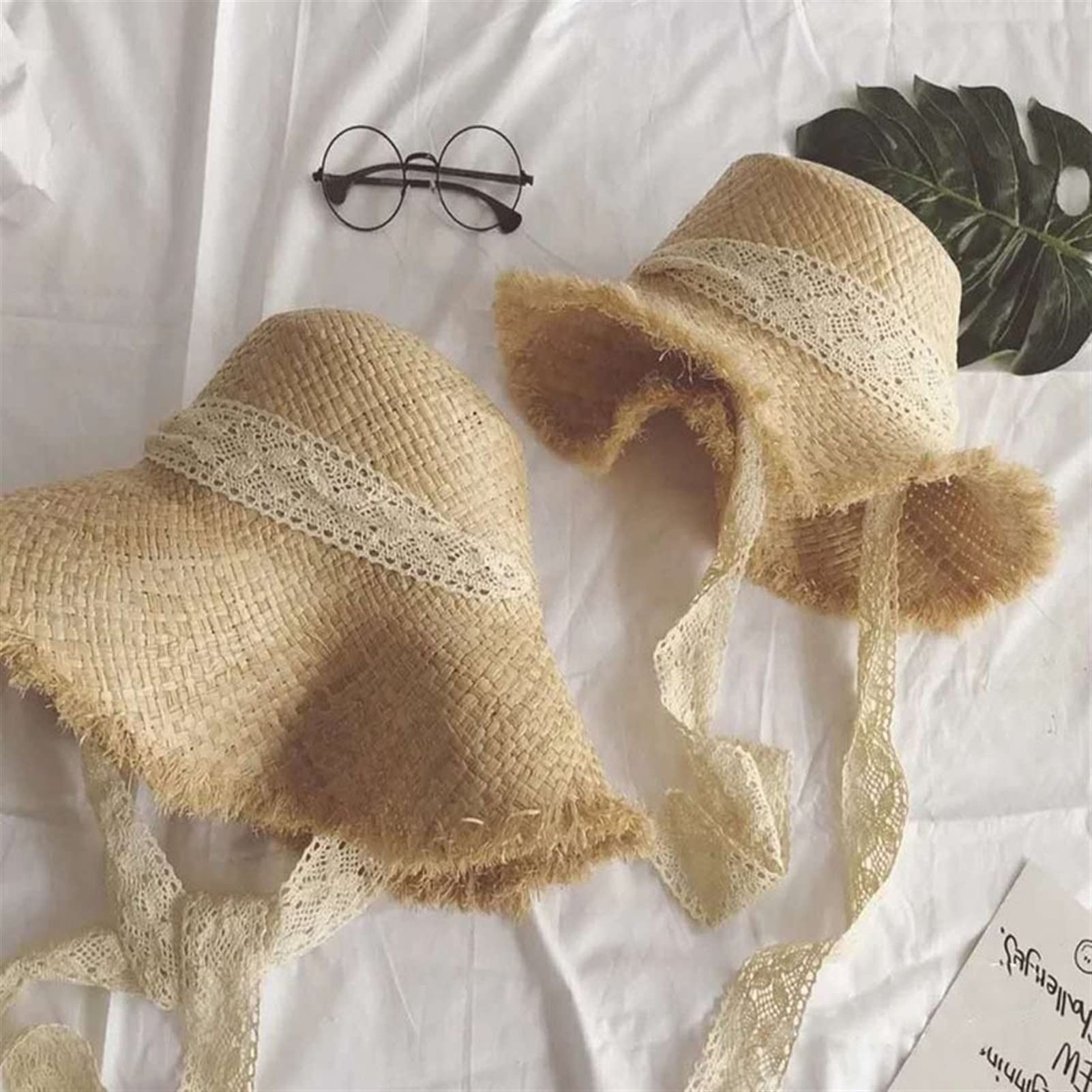 Chapeau de Soleil pour Femme Chapeau de Plage de Femmes d'été avec Le tempérament de Dentelles de Ruban Rond de Dames Ronds Plateaux de Paille Chapeaux Chapeaux Chapeau d’été (Color : 1, Size : L)