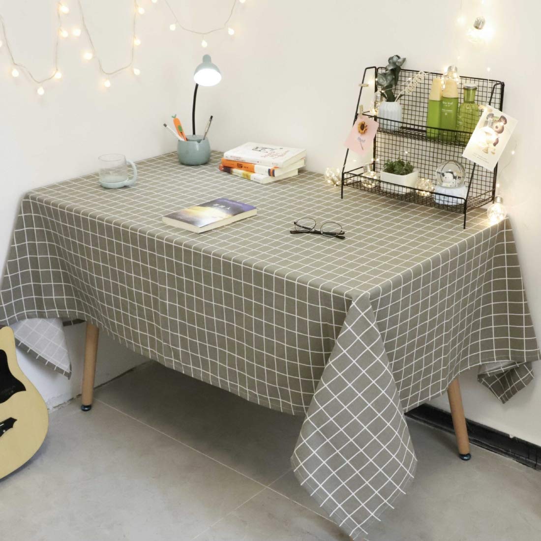 Nappe de table à carreaux décorative pour repas de famille en terrasse