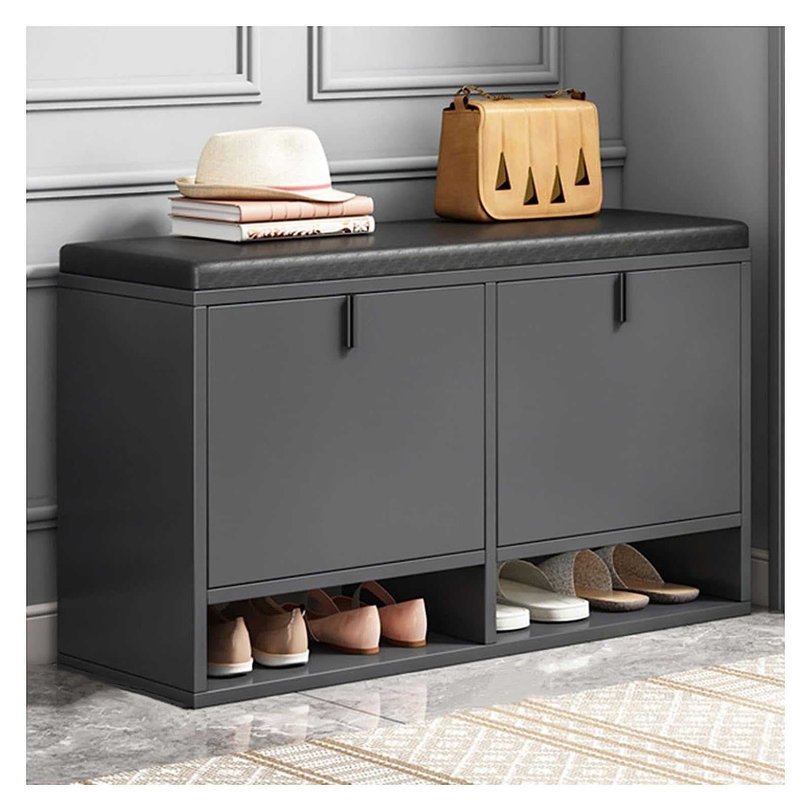 Tabouret à langer et meuble à chaussures pour petit couloir