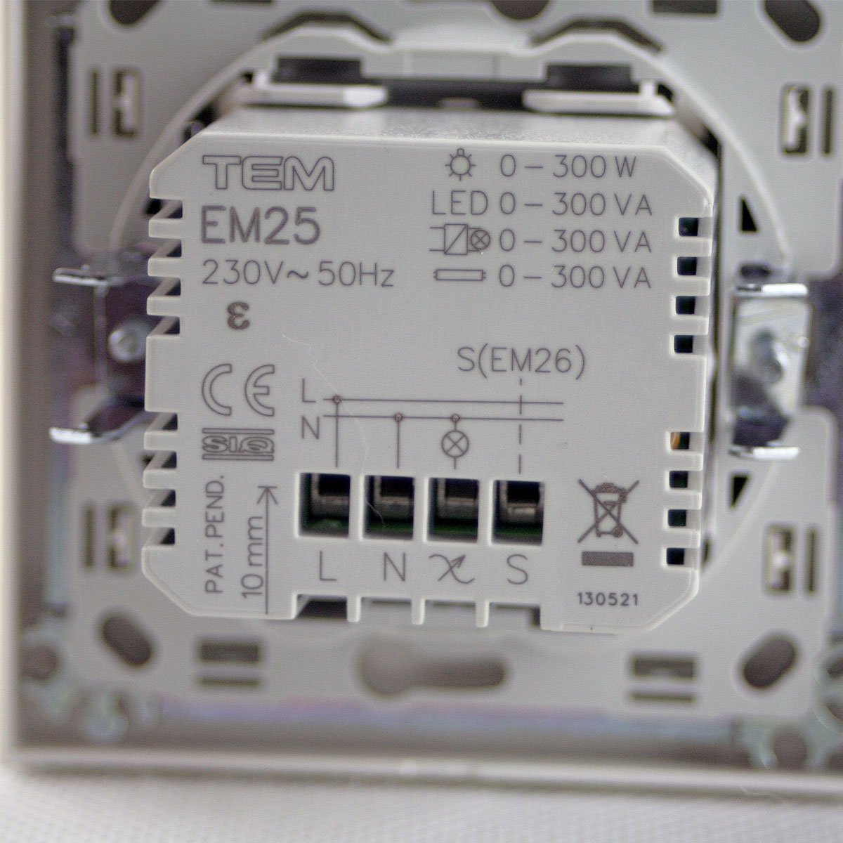 TOUCH LED Dimmer EM25PW (Master) - für dimmbare und (nicht dimmbare) LED Leuchtmittel 0 - 300 Watt