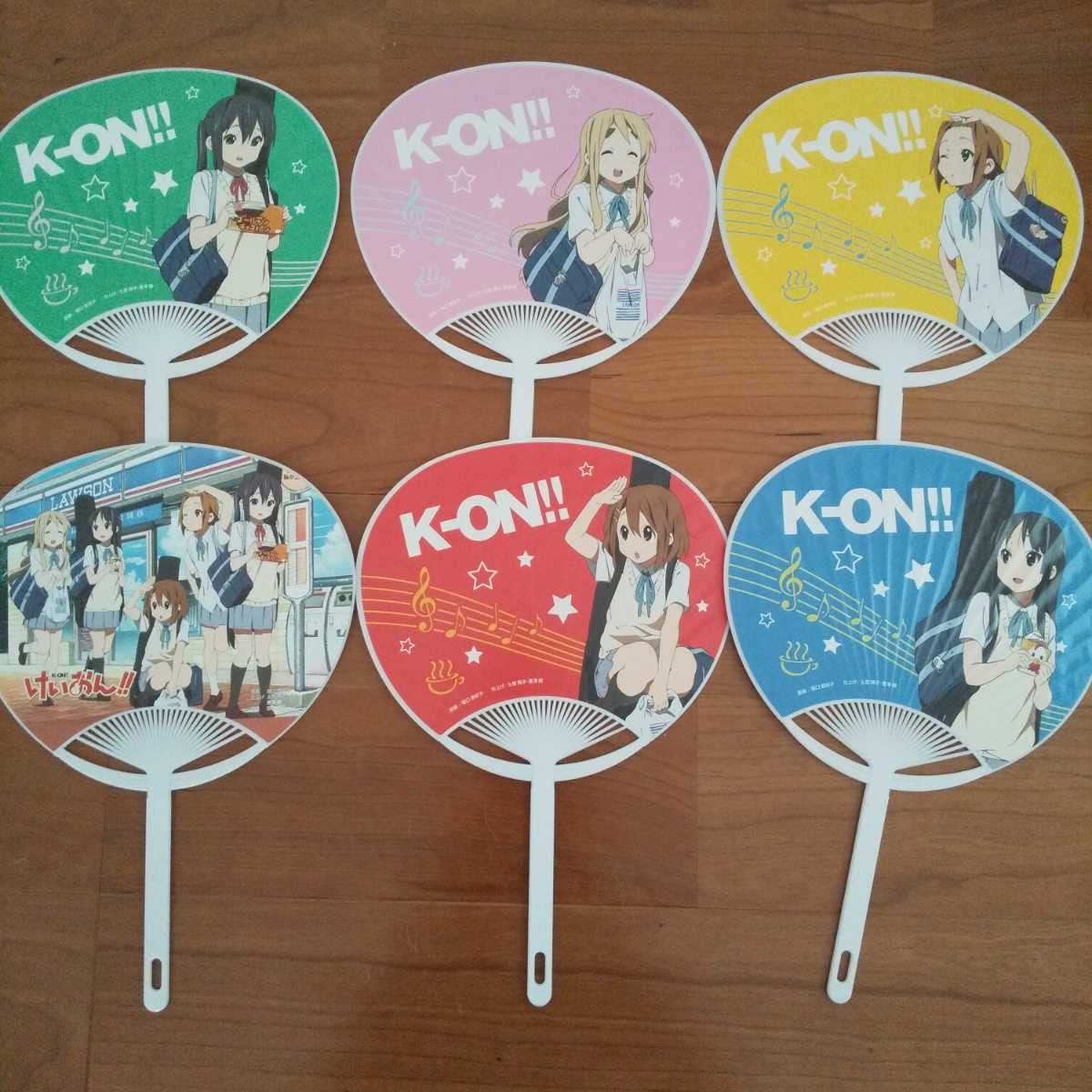 けいおん！　DVD3枚セット　缶バッジ　うちわ付き けいおん！ - トレーディング缶バッジ vol.3 | AMNIBUS(アムニバス)