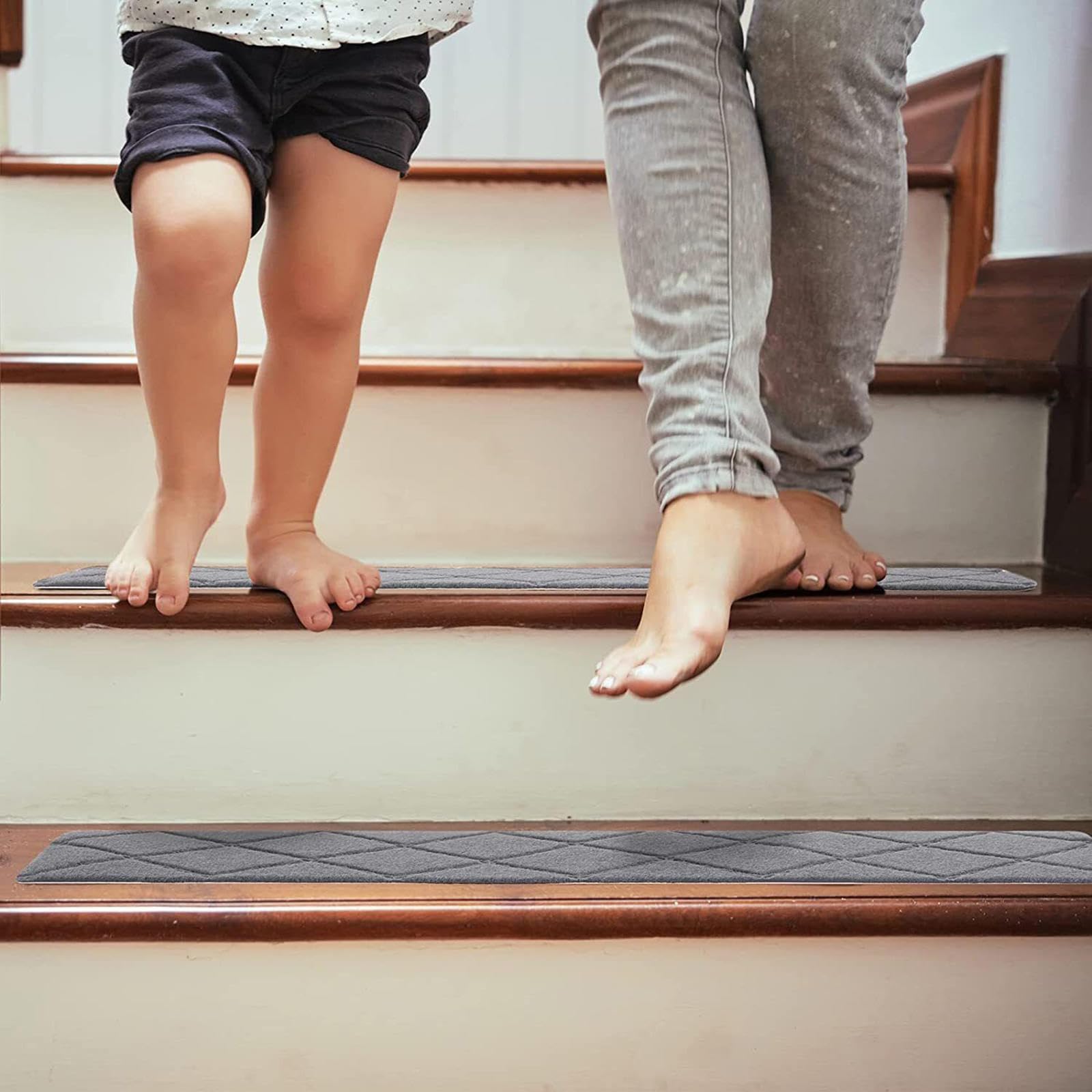 Tapis Escalier Antidérapant, Tapis Antidérapant Lavable Tapis D'escalier Autocollants 76 × 20,3 cm Sécurité pour Personnes âgées, Enfants et Chiens,B-4Pcs