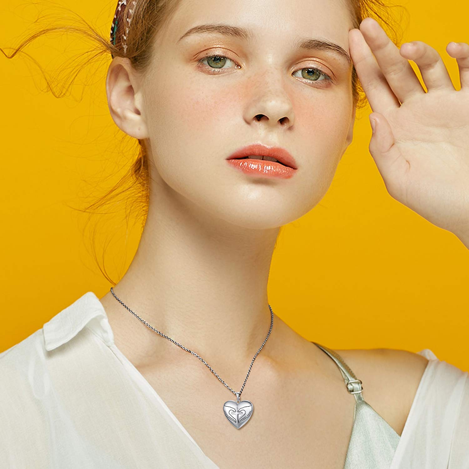 LONAGO - Collana in argento Sterling 925, con medaglione a forma di cuore che può contenere fotografie a scelta