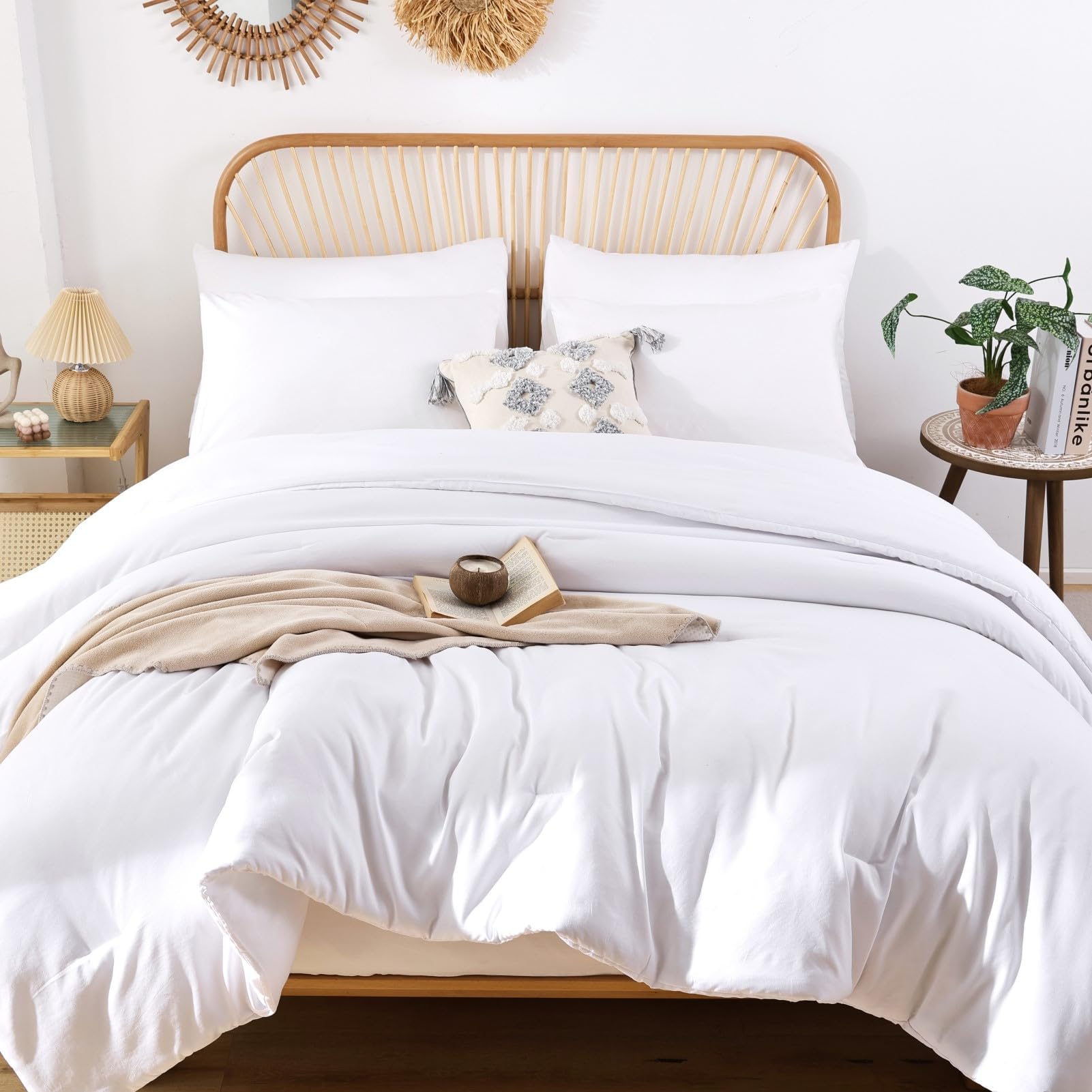 ROSGONIA Oversized King Comforter White, 3pcs(1 Boho Comforter & 2 Pillowcases) Soft Lightweight Oversized King Size Comforter Sets All Season Bedding