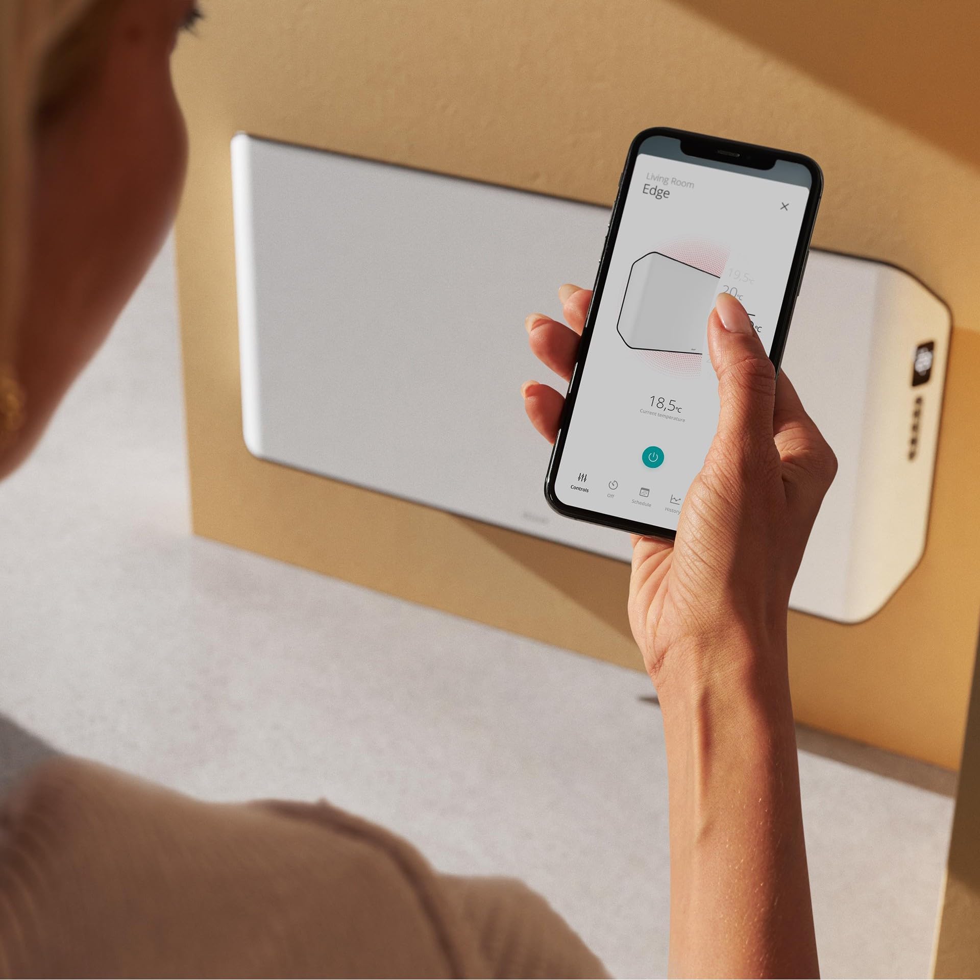 Duux Edge Smart - Riscaldamento elettrico a risparmio energetico, 1000 W, termoconvettore elettrico, termosifone da bagno, termoventilatore con termostato, riscaldatori elettrici per ambienti fino a