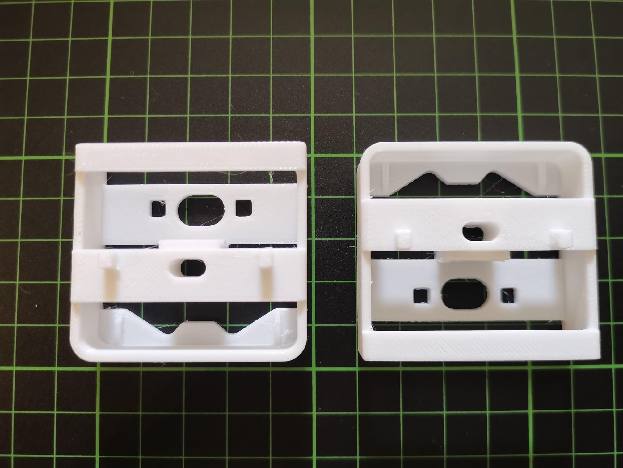 Premium Replacement B&Q Soft Close Drawer Front Fitting – Set of 2 | PETG 3D Printed | Compatible with B&Q IT Kitchens, Cooke & Lewis, MFI & More