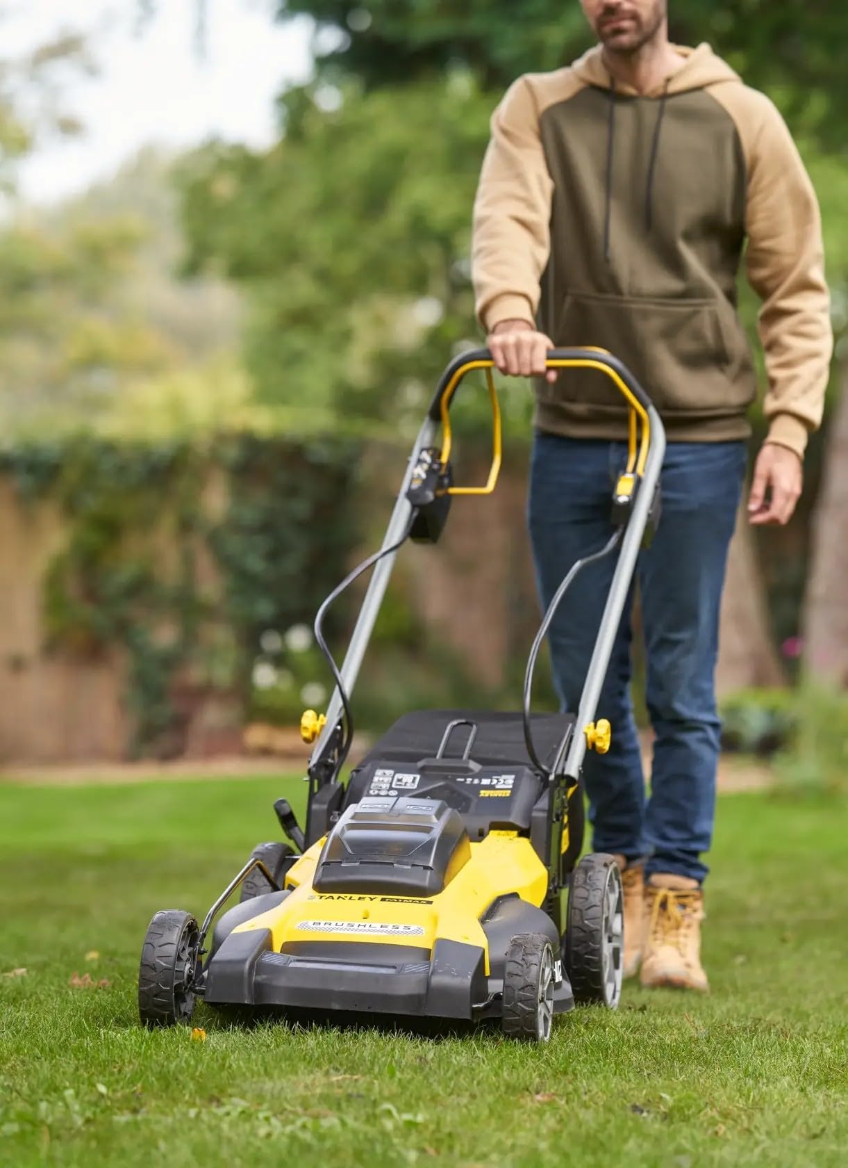 STANLEY Cortacésped autopropulsado V20 Li-Ion 18V sin para taller y automoción para mantener una conexión estable y práctica con medida o especificación 20 L