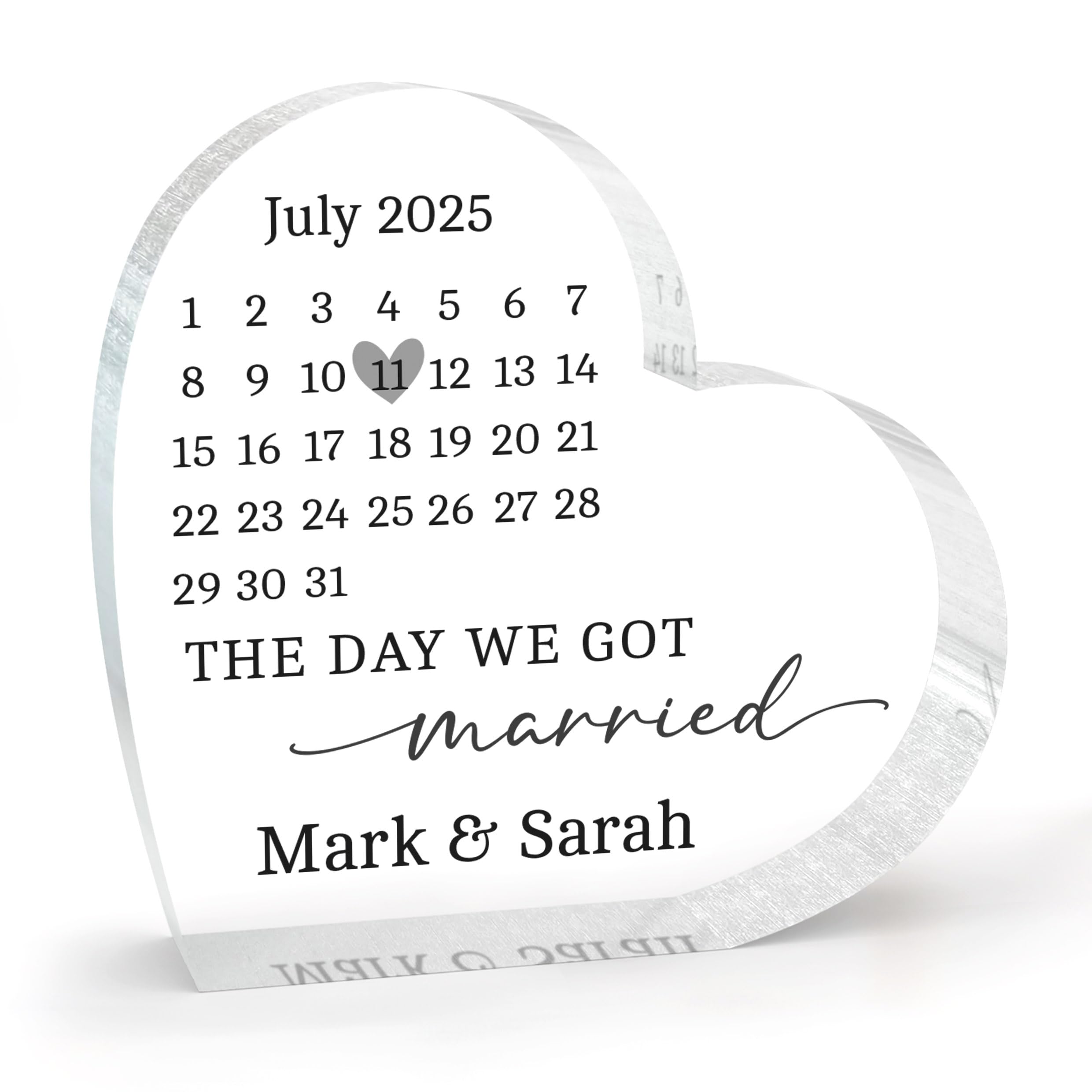 Beecreative Personalised Wedding Gifts For Couples - Clear Acrylic Heart Shape Ornament - The Day We Got Married Calendar Present - With Grey Bag