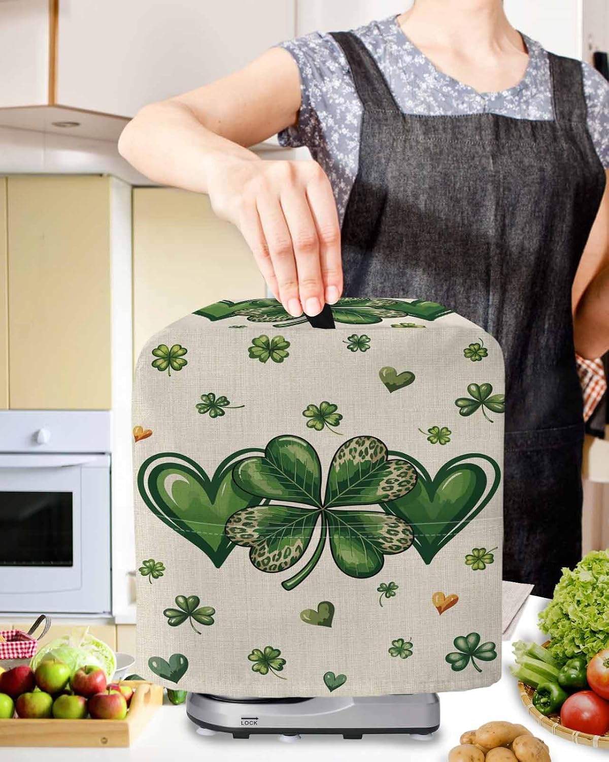 St Patrick's Day Stand Mixer Cover with Storage Pocket, Waterproof Kitchen Mixer Covers, Green Lucky Shamrock Love Spring Beige Kitchen Appliance Dust Cover Compatible with 5-8 Quart Mixers