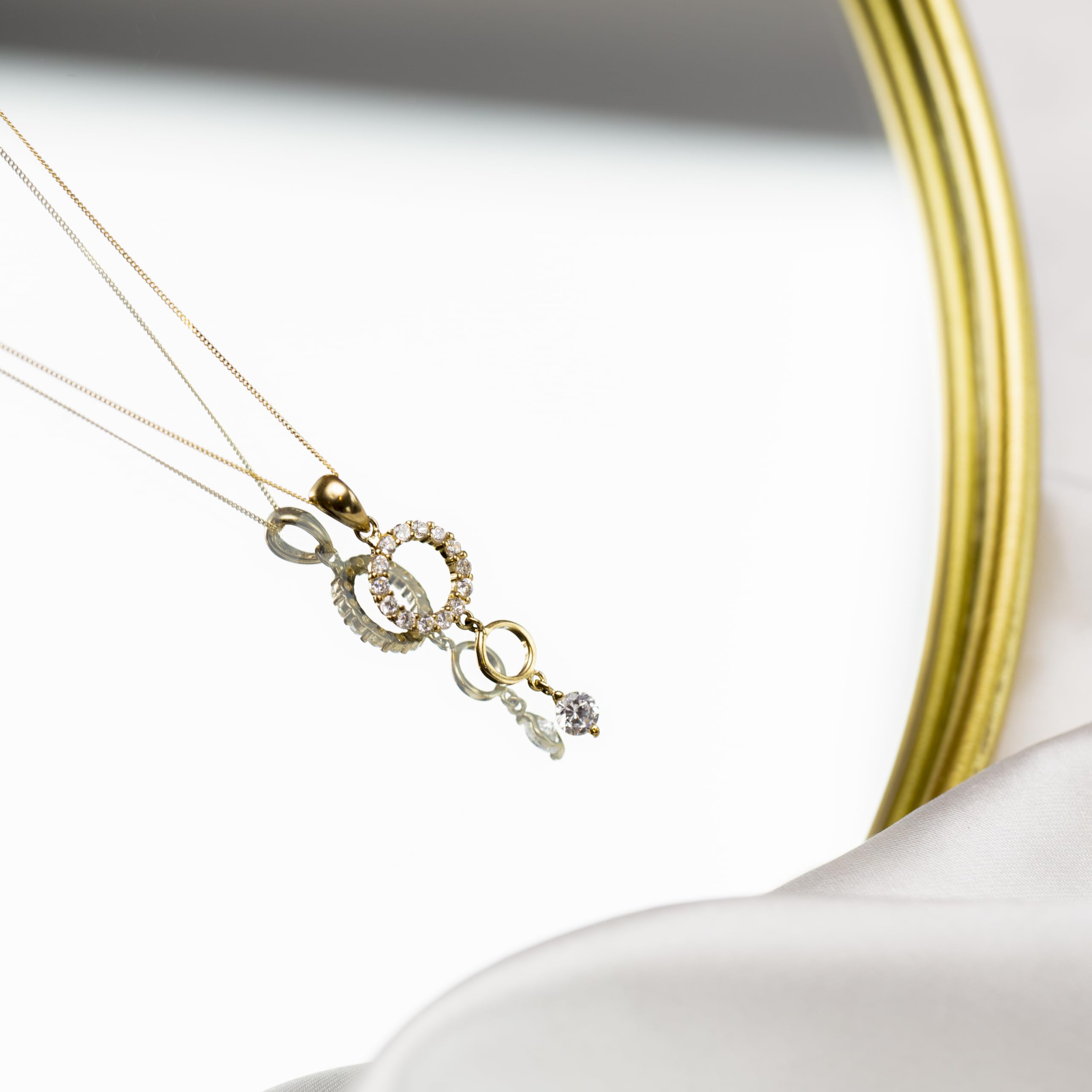 Carissima Collar de mujer con oro amarillo de 9 quilates (375/1000), circonita, 46 cm