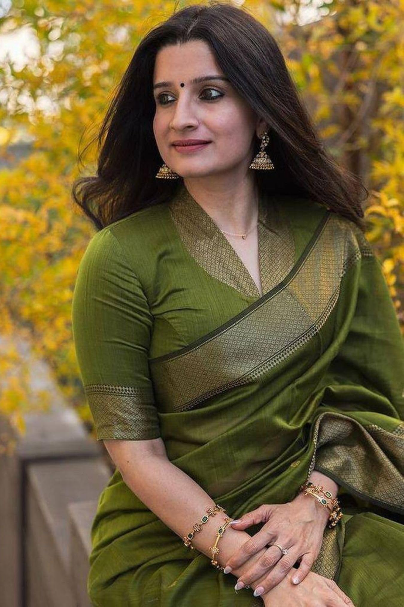 SGF11 Women's Kanjivaram Soft Cotton Linen Silk Saree With Blouse Piece product image 4