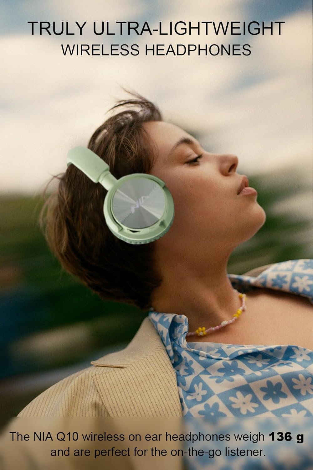 Wireless On Ear Headphones, HiFi Stereo Lightweight Adjustable Wireless Headphones, 12 Hours of Listening Time, Built-in HD Microphone, FM, SD/TF for Home Travel Q10, Green