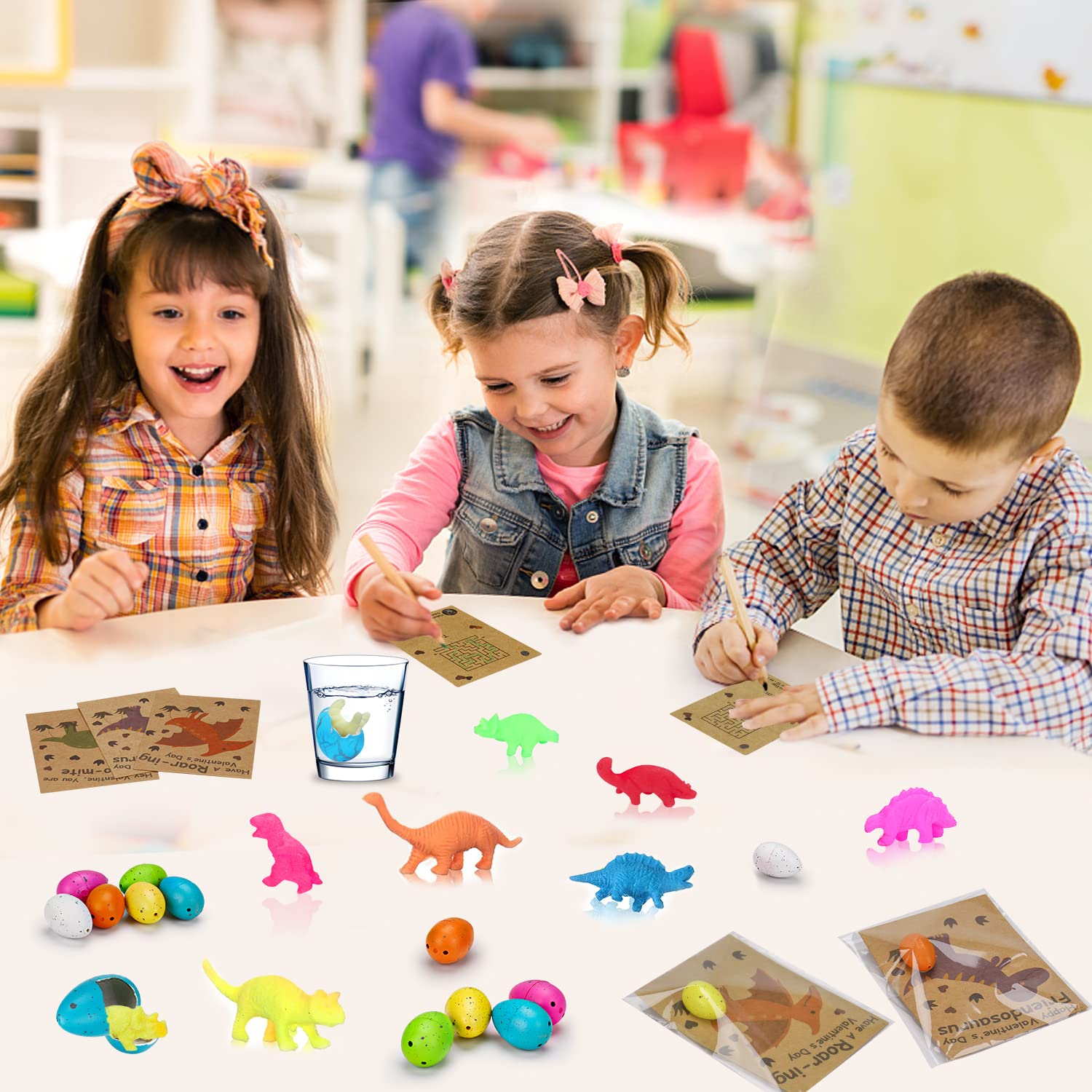 Snapklik.com : 30PCS Hatching Dinosaur Eggs Valentines Day Cards For ...