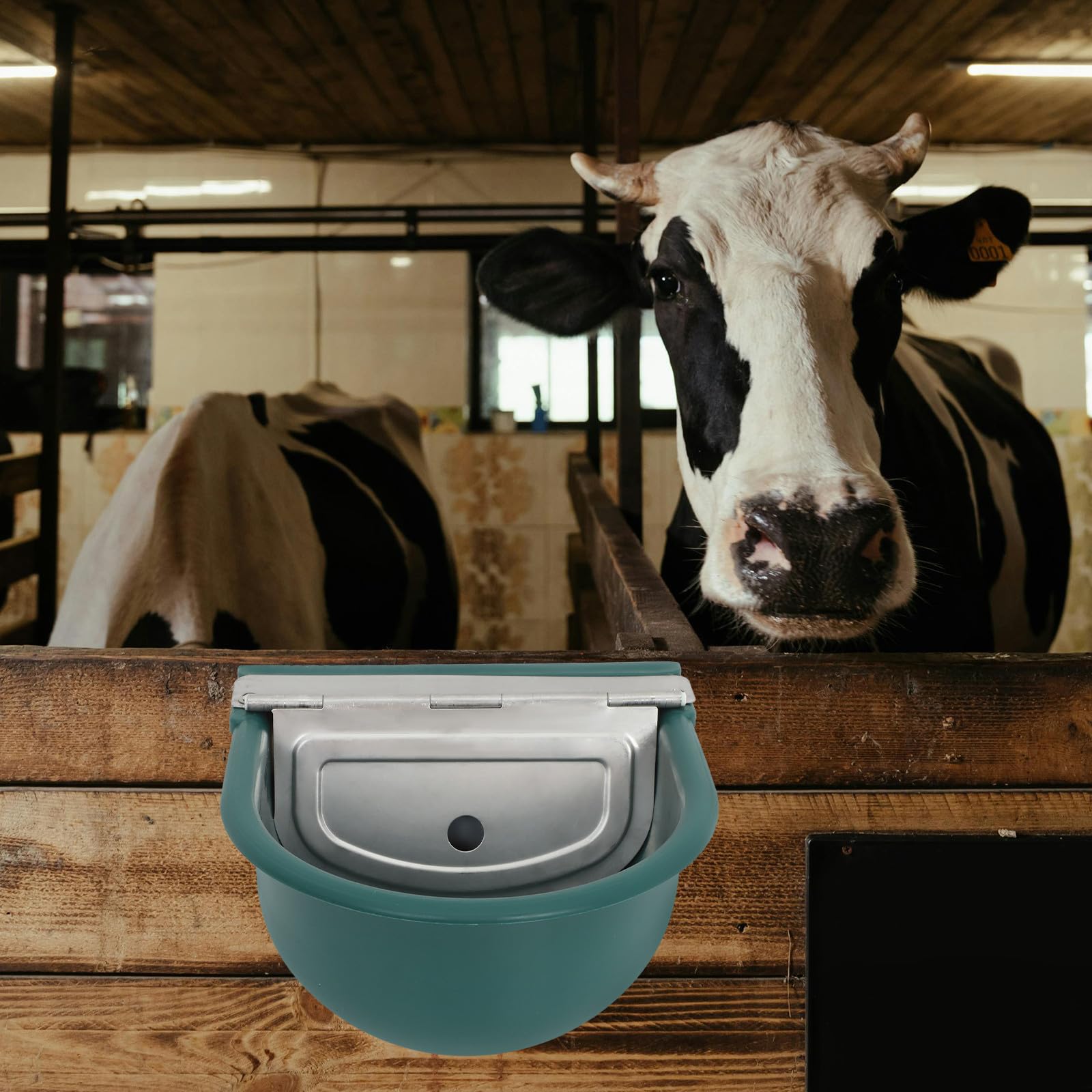Ciotola Automatica per Acqua per Bovini e Cani da Fattoria Verde