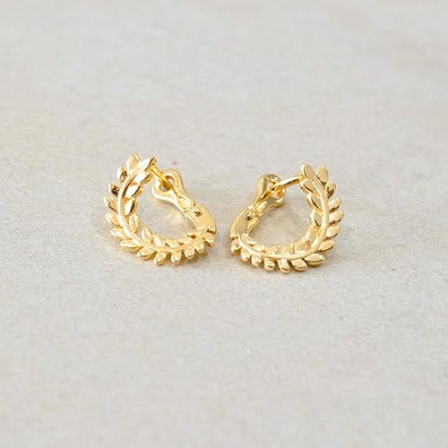 Miniatura 2 de Small Vine Huggie Earrings in Sterling Silver with Gold Finish