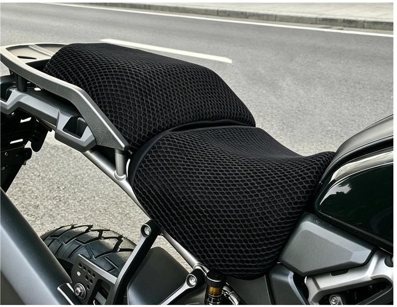 Anti-Caldo Coprisella Per Moto Per Yamaha Tracer9 GT Tracer 9 2025 - Copertura In Rete Impermeabile E Traspirante In Tessuto Di Nylon Coprisella In Rete A Nido D'ape Per Moto