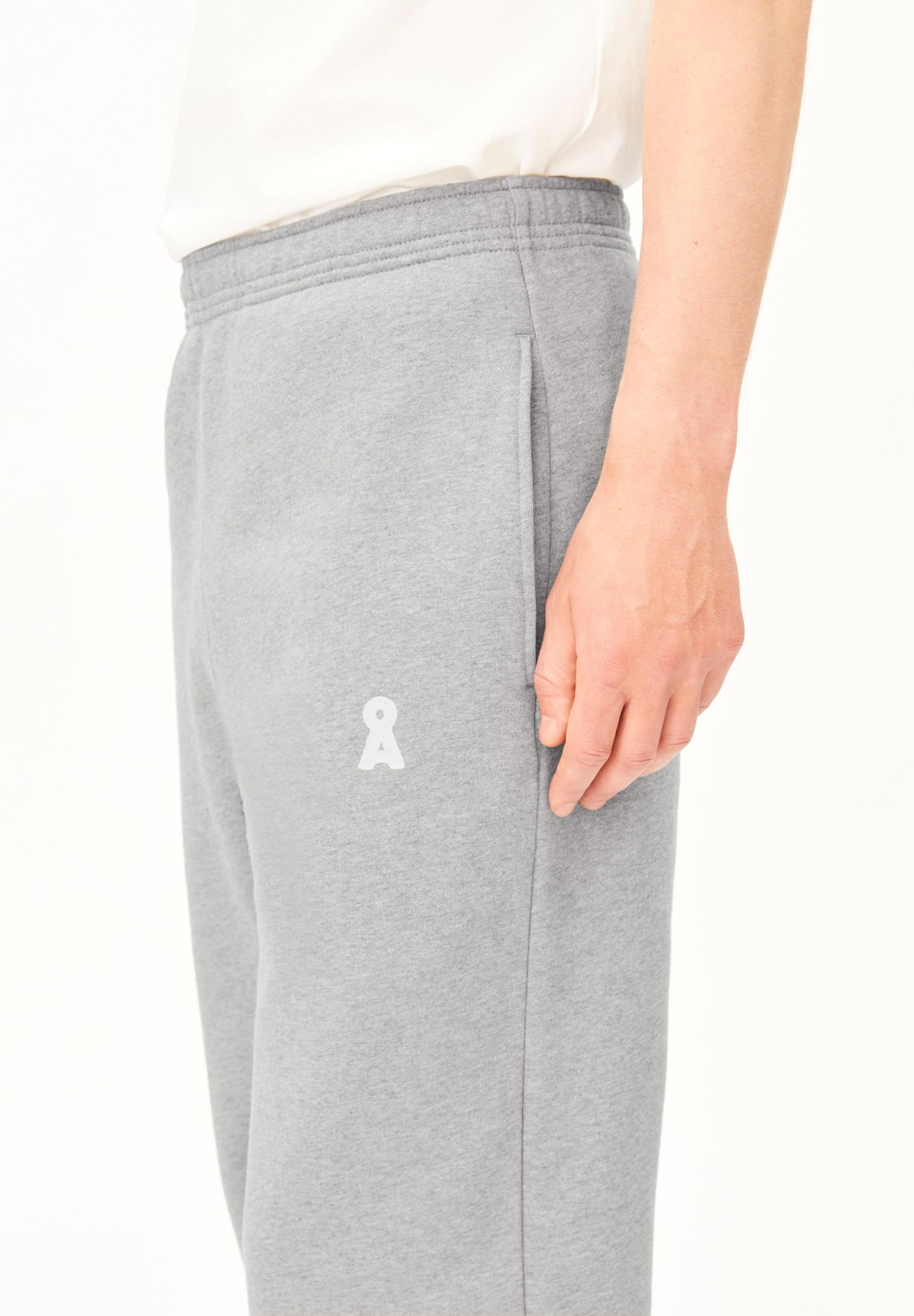 ARMEDANGELS Herren Sweathose aus Bio-Baumwolle Iconic Å BAASTI Melange Regular Fit