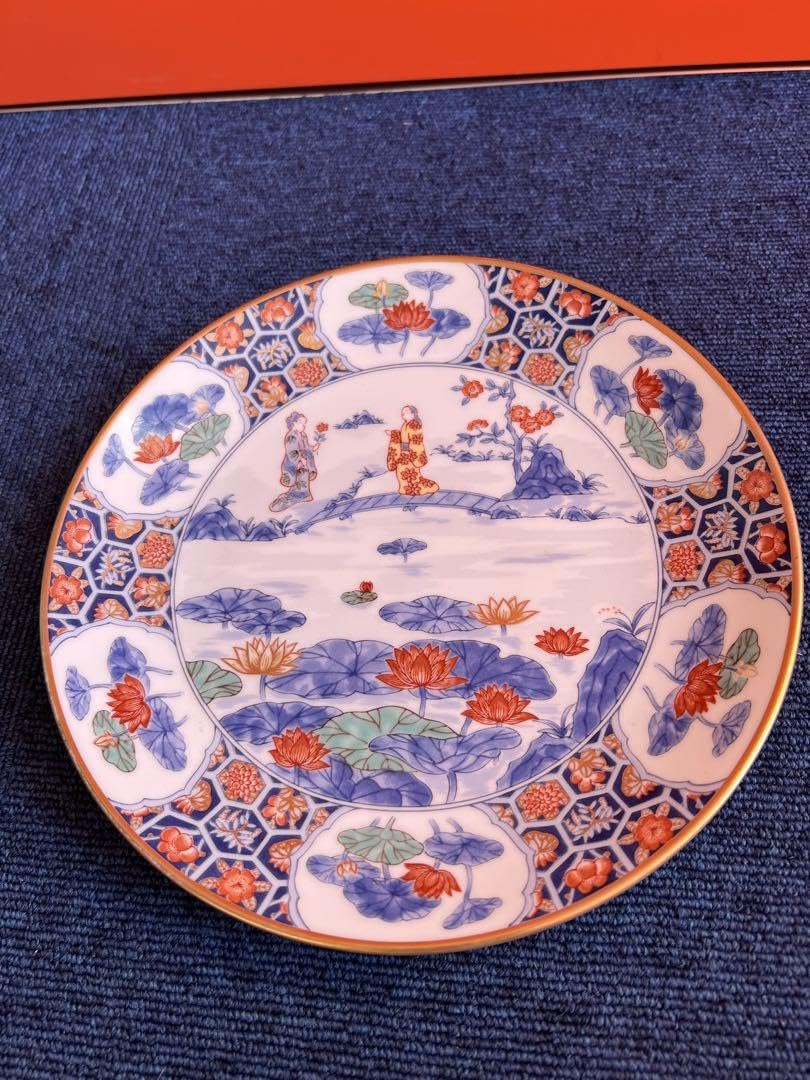 Amazon.co.jp: 917 香蘭社 限定版絵皿 花の宴の内 「蓮の宴」 : Home  