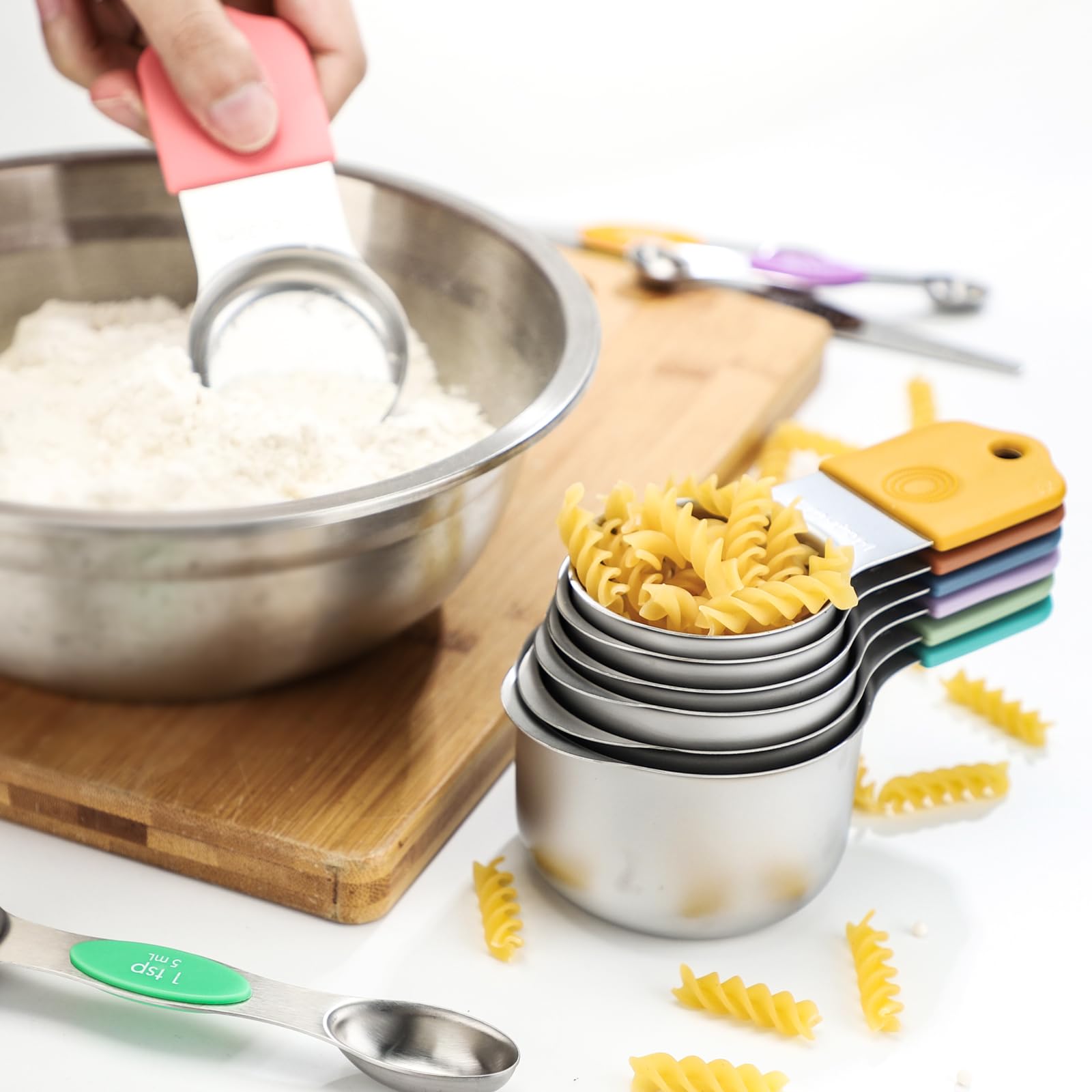 Set di misurini magnetici in acciaio inossidabile impilabile Nesting tazza di misurazione