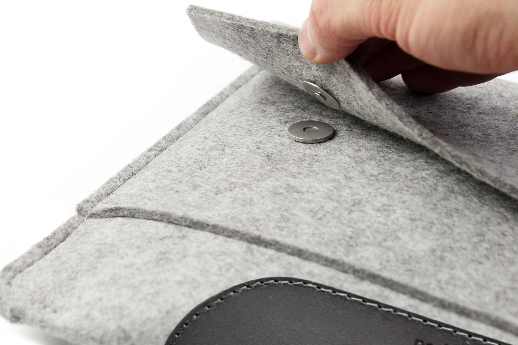 Phone 6/6s Case – 100% Wool Felt, Vegetable Tanned Leather | Vegetable - View #7
