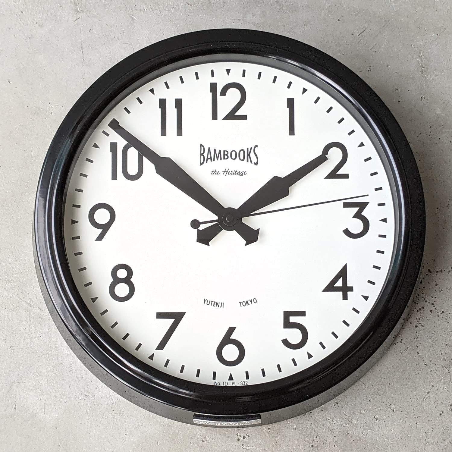 Amazon.co.jp: TOSSDICE 時計 ブリティッシュ 壁掛け 静音 ラージ